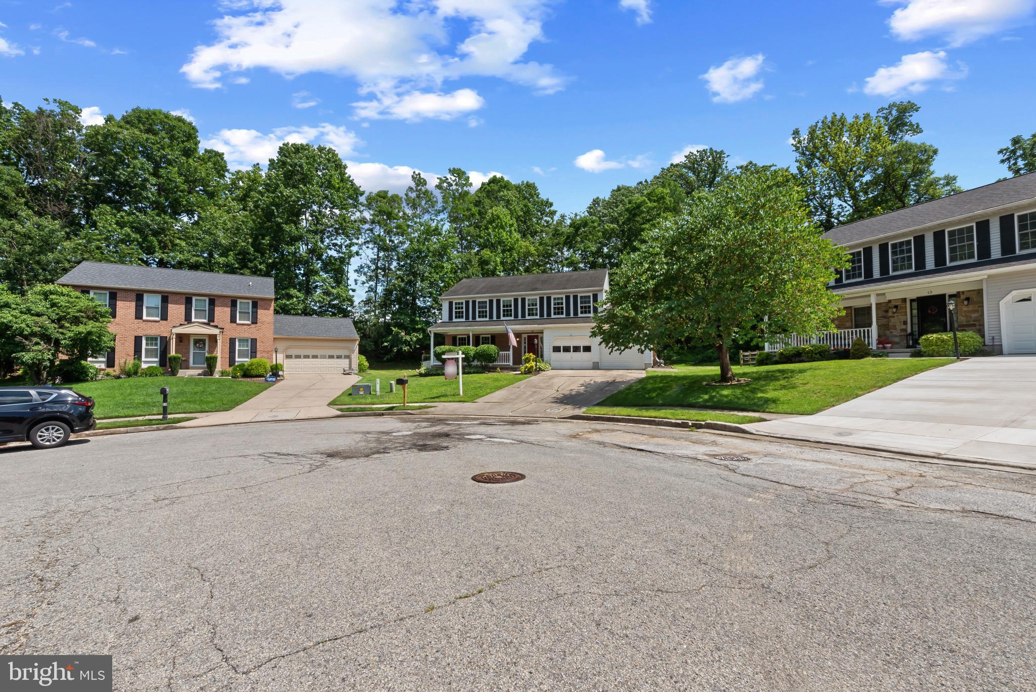 15 TOPWOOD COURT