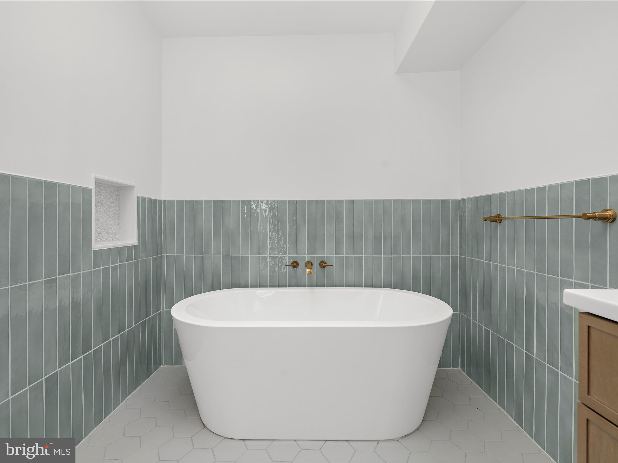RIVA TRACE - Residential