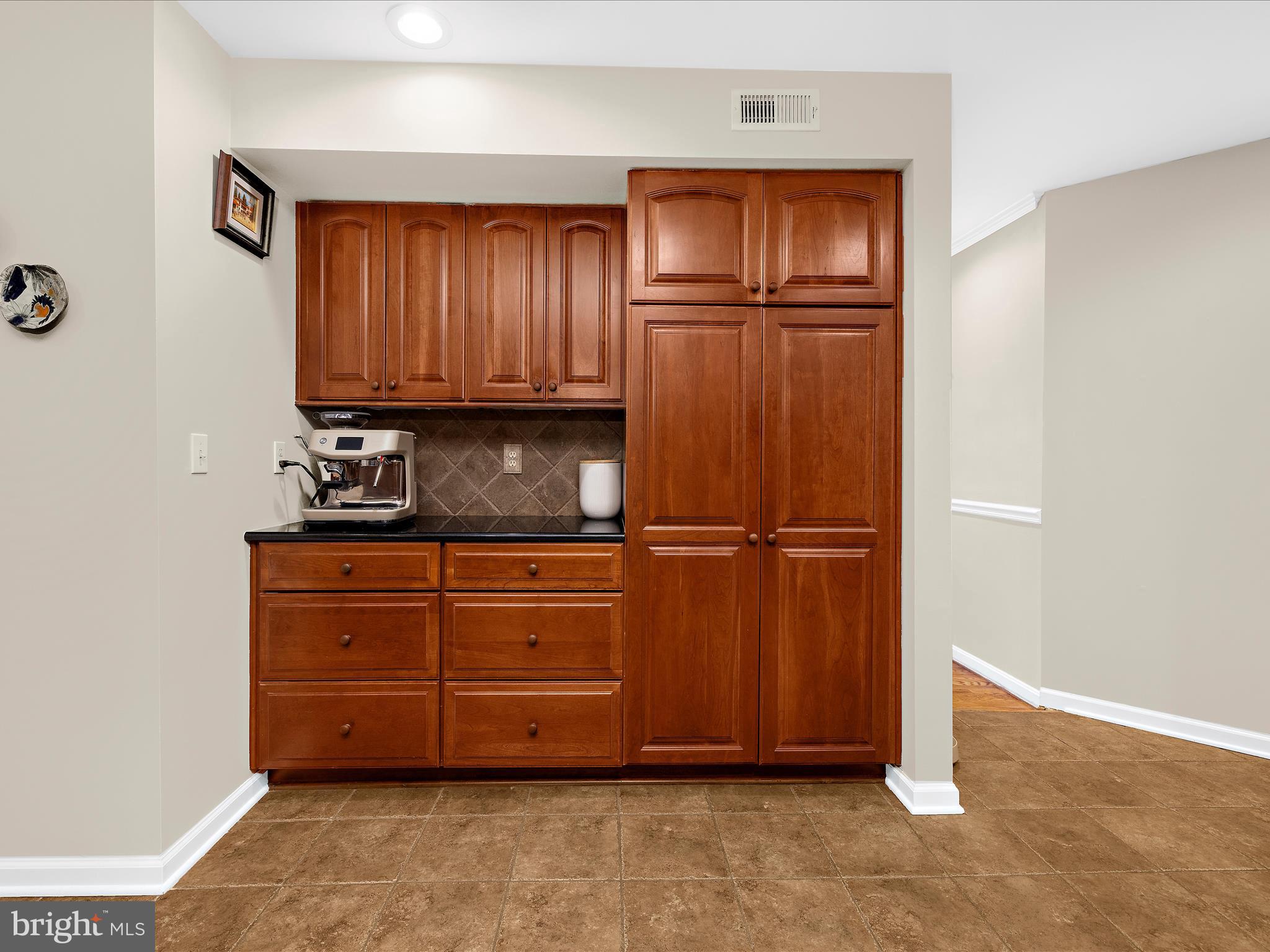 RIVA TRACE - Residential