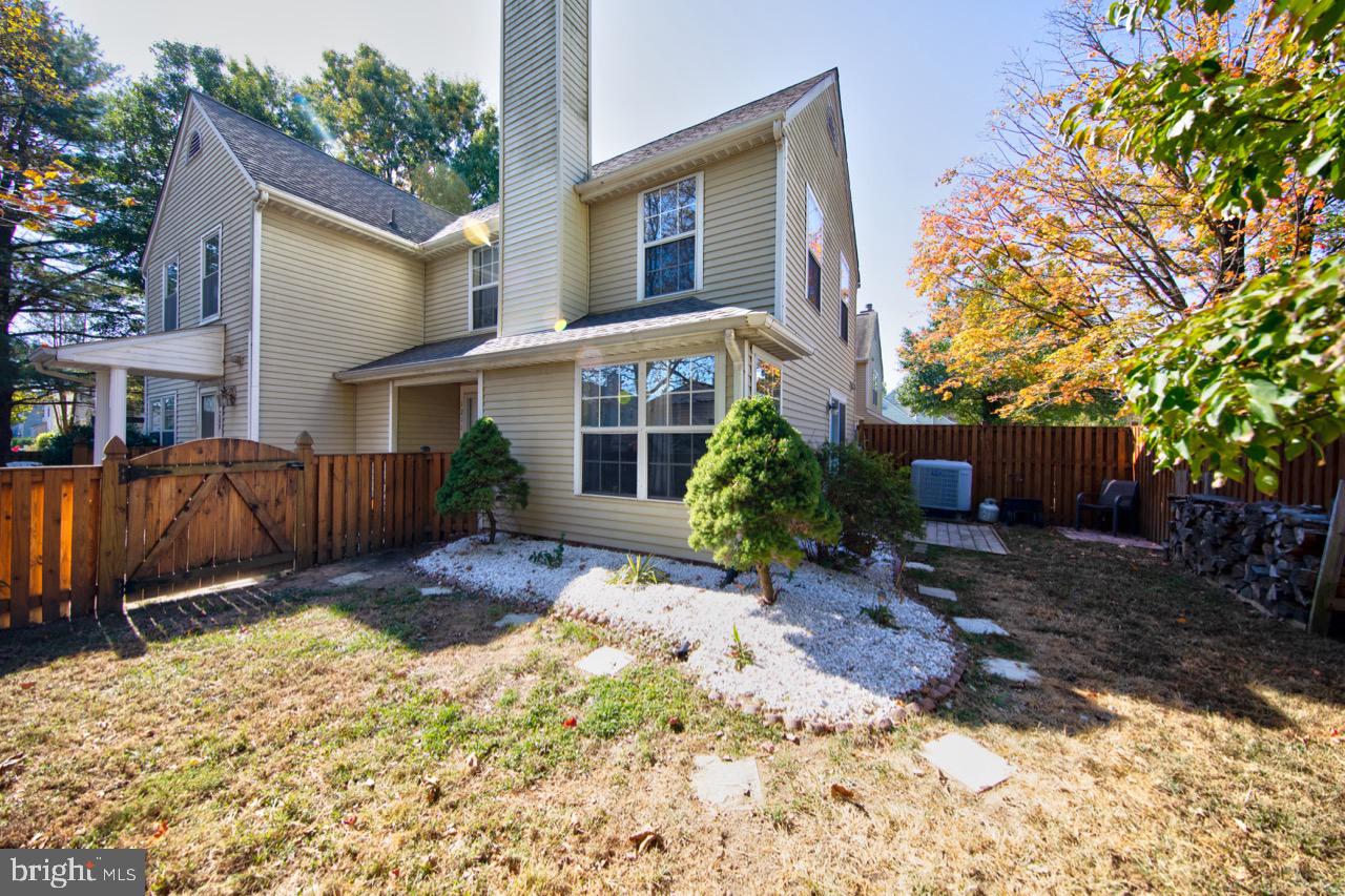 RIVERSIDE - Residential