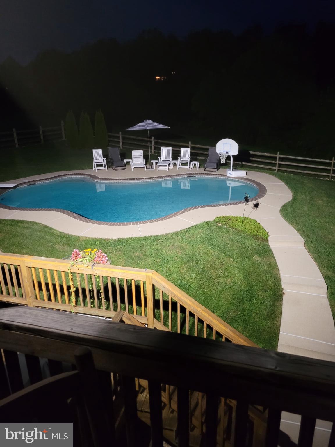 MEDFORD FARMS - Residential