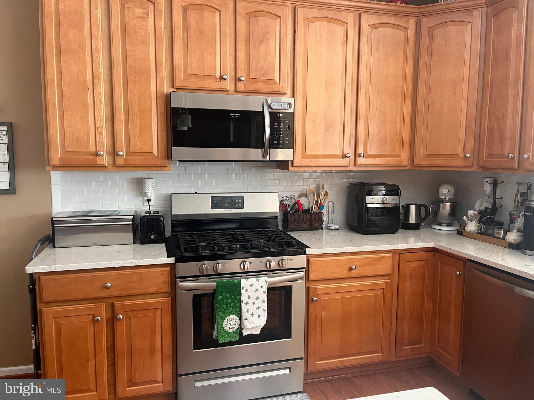 MEDFORD FARMS - Residential