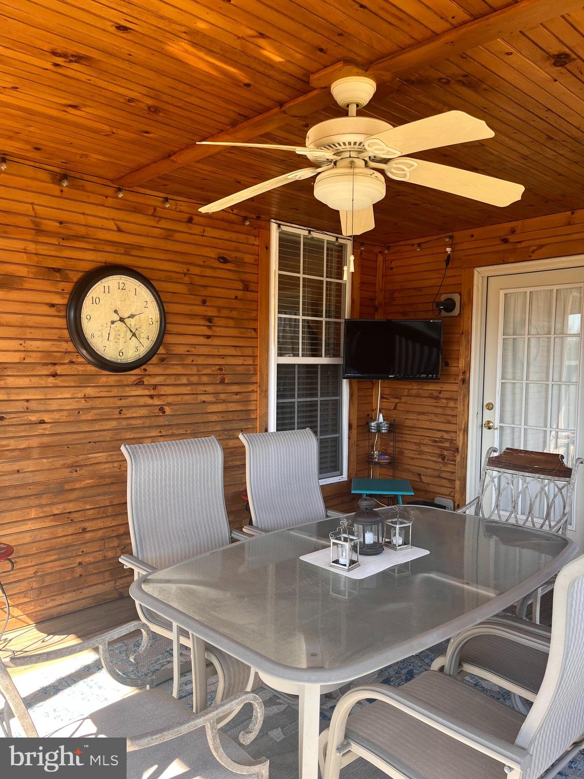 MEDFORD FARMS - Residential