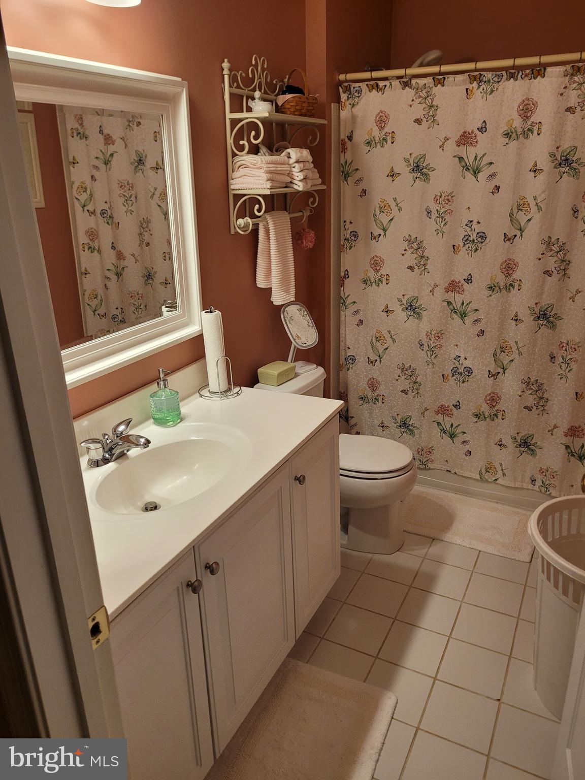 MEDFORD FARMS - Residential