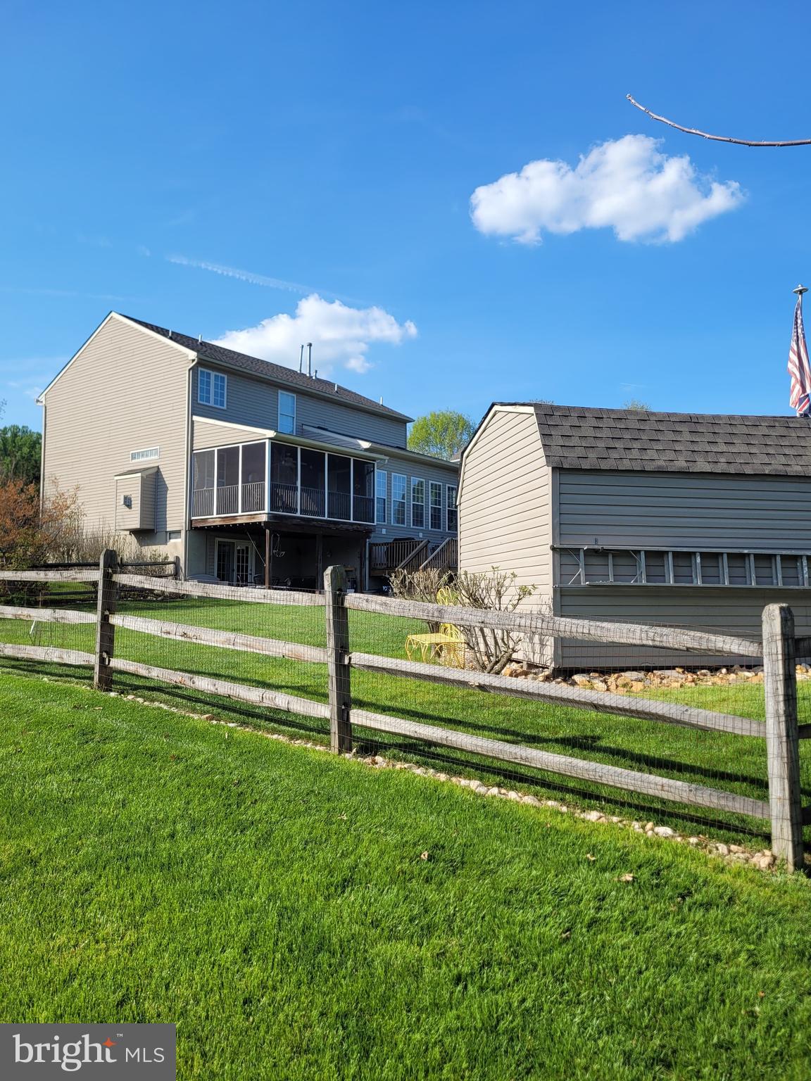 MEDFORD FARMS - Residential