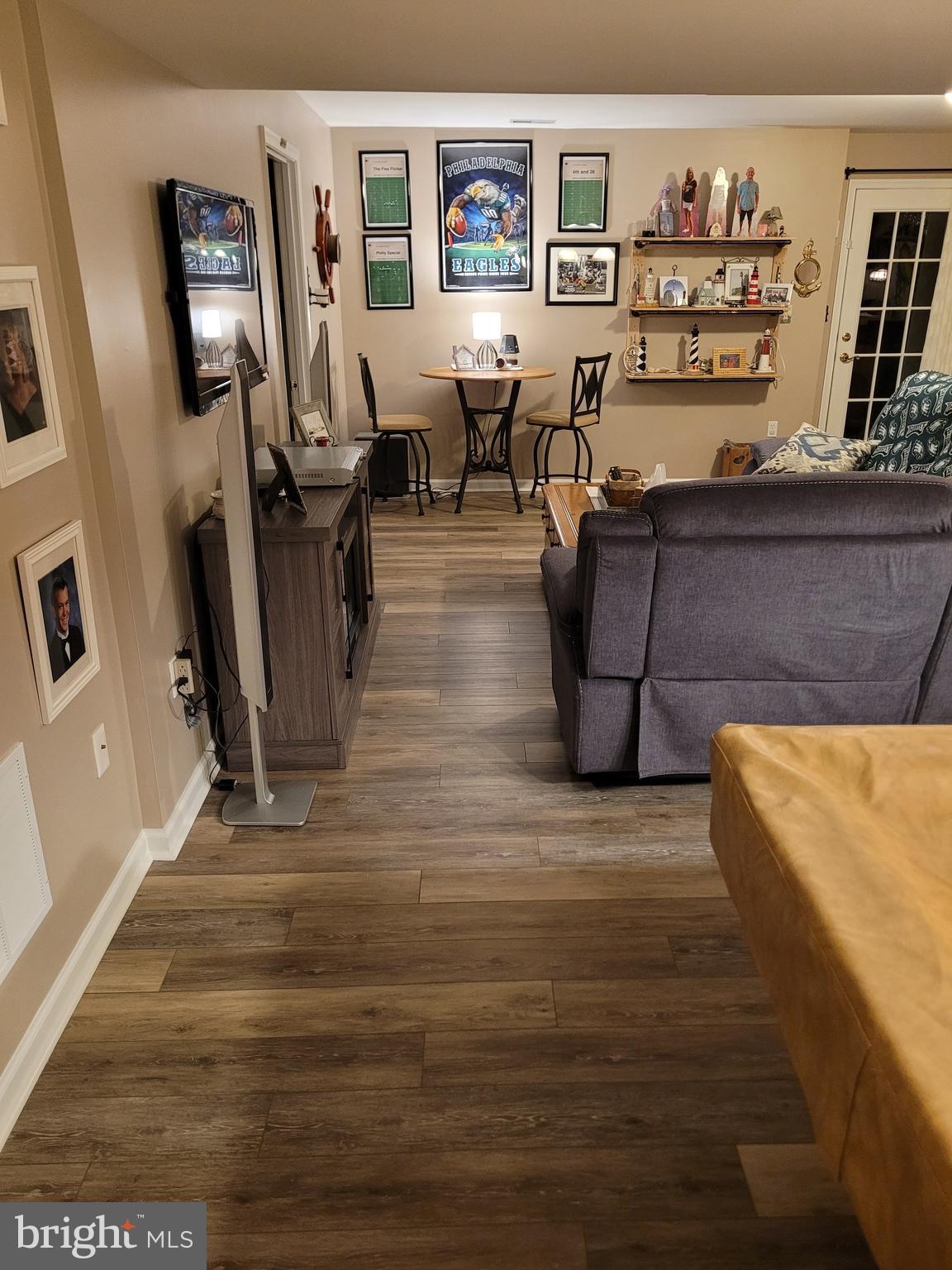 MEDFORD FARMS - Residential