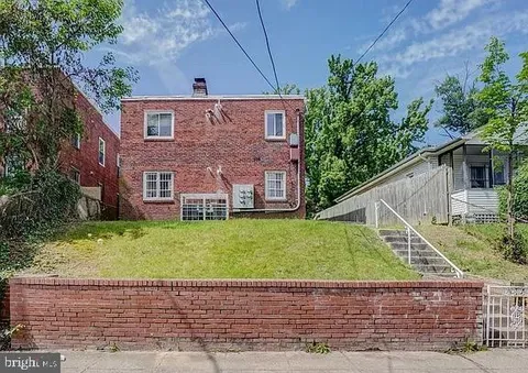 MLS: DCDC2257852