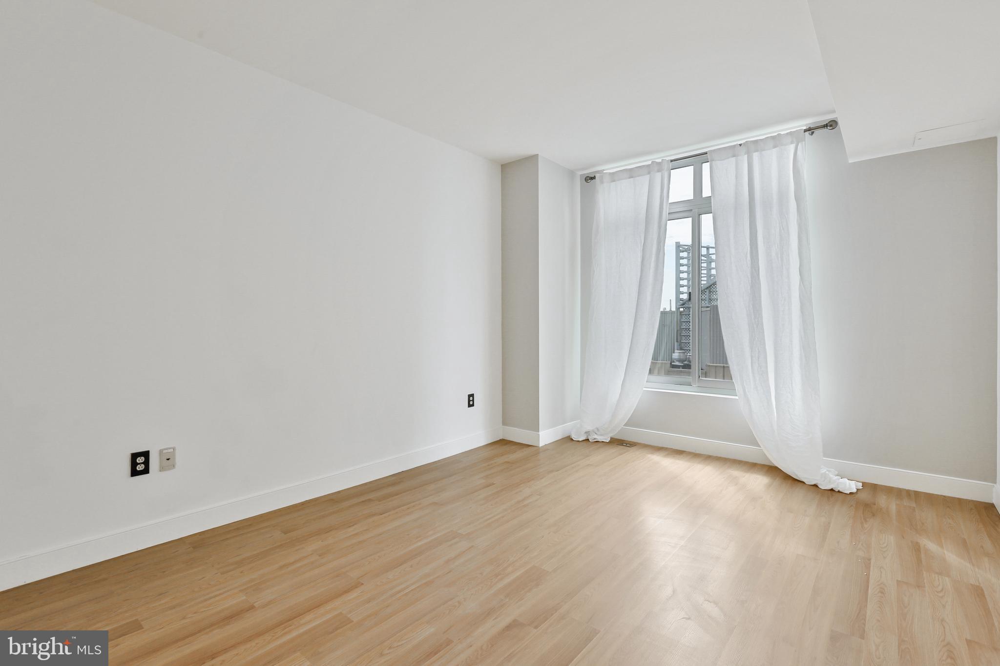 HARBOR EAST - Residential Lease