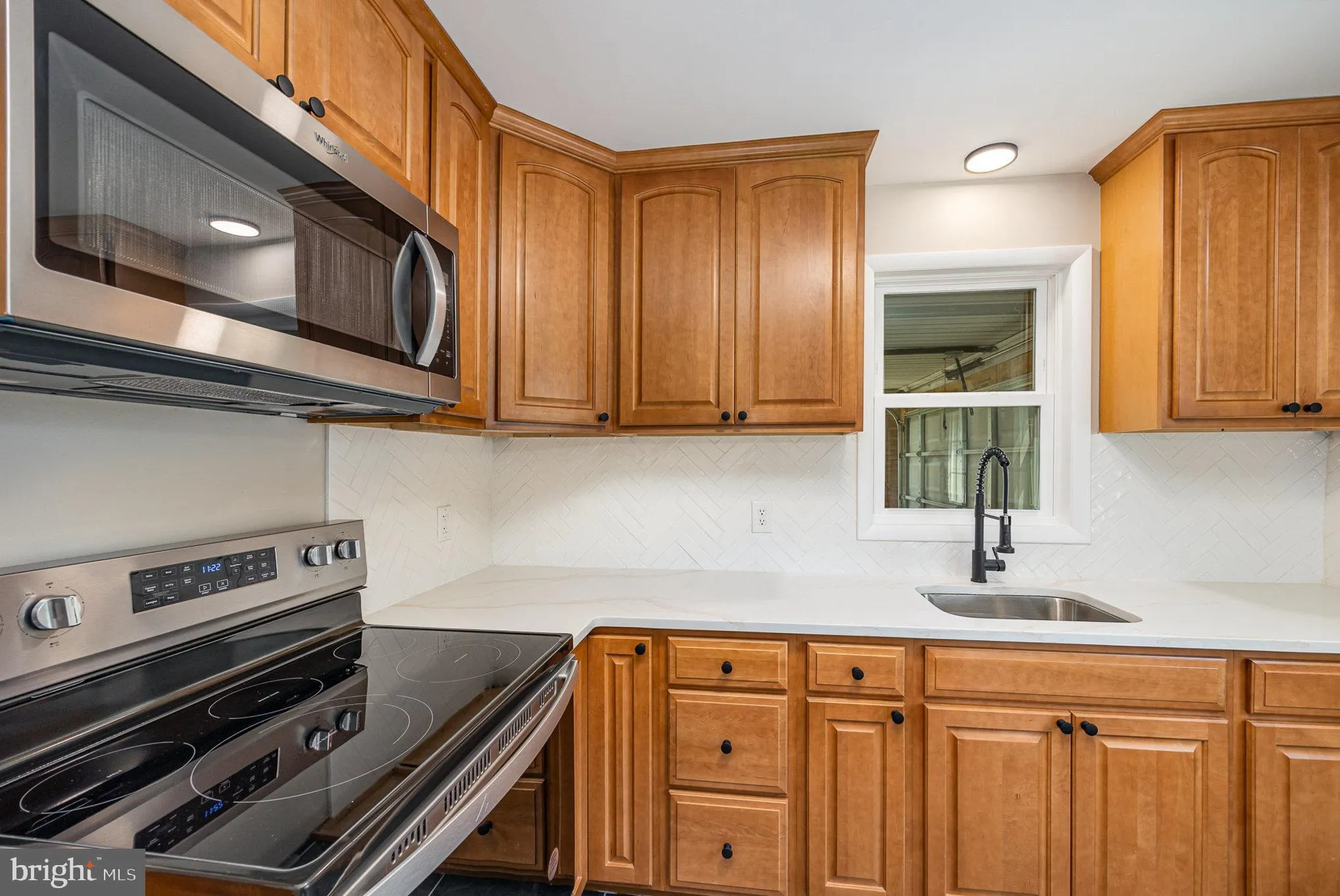 Harrisburg, Pennsylvania 17109, United States, 3 Bedrooms Bedrooms, ,2 BathroomsBathrooms,Residential,Pending,161285