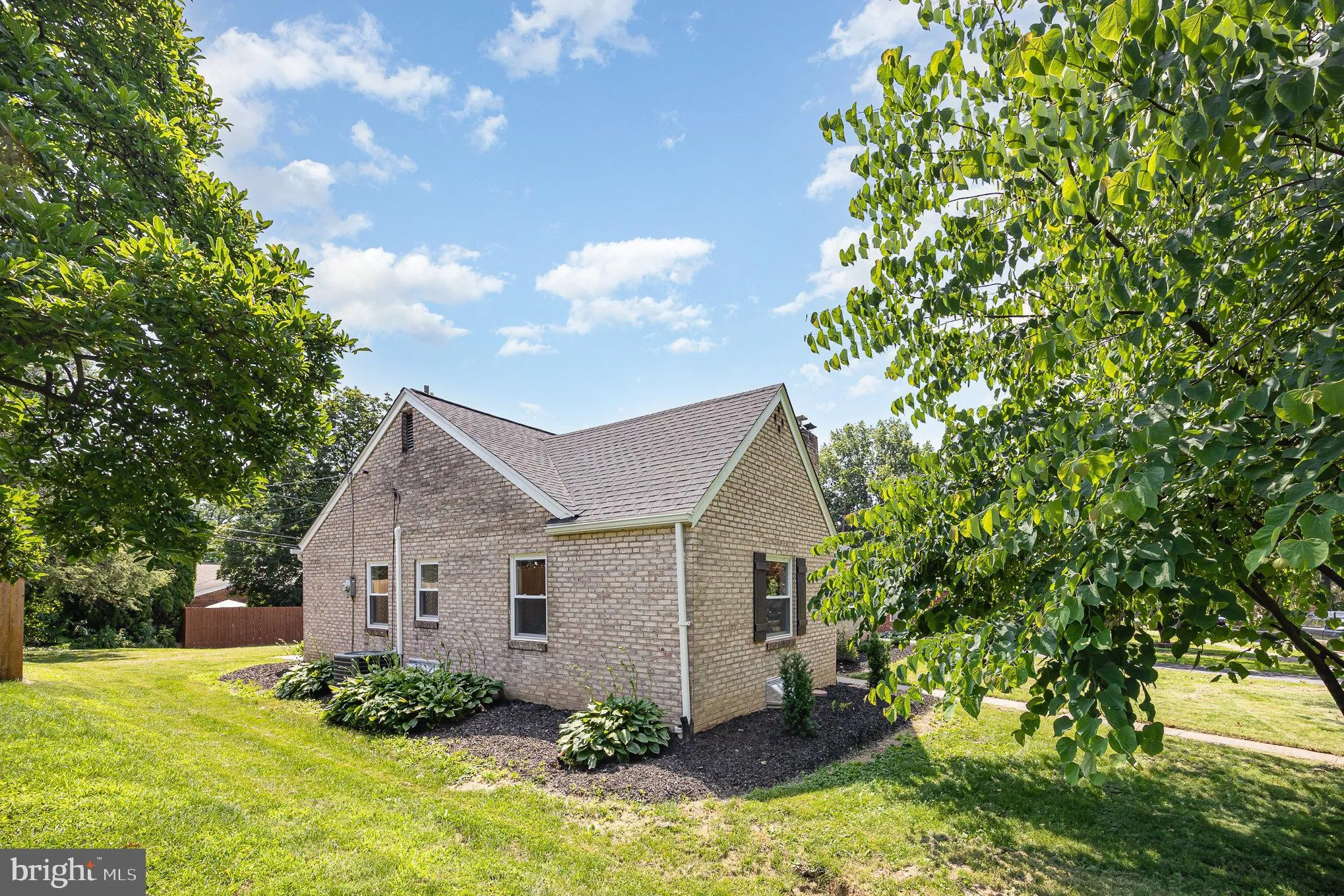 Harrisburg, Pennsylvania 17109, United States, 3 Bedrooms Bedrooms, ,2 BathroomsBathrooms,Residential,Pending,161285