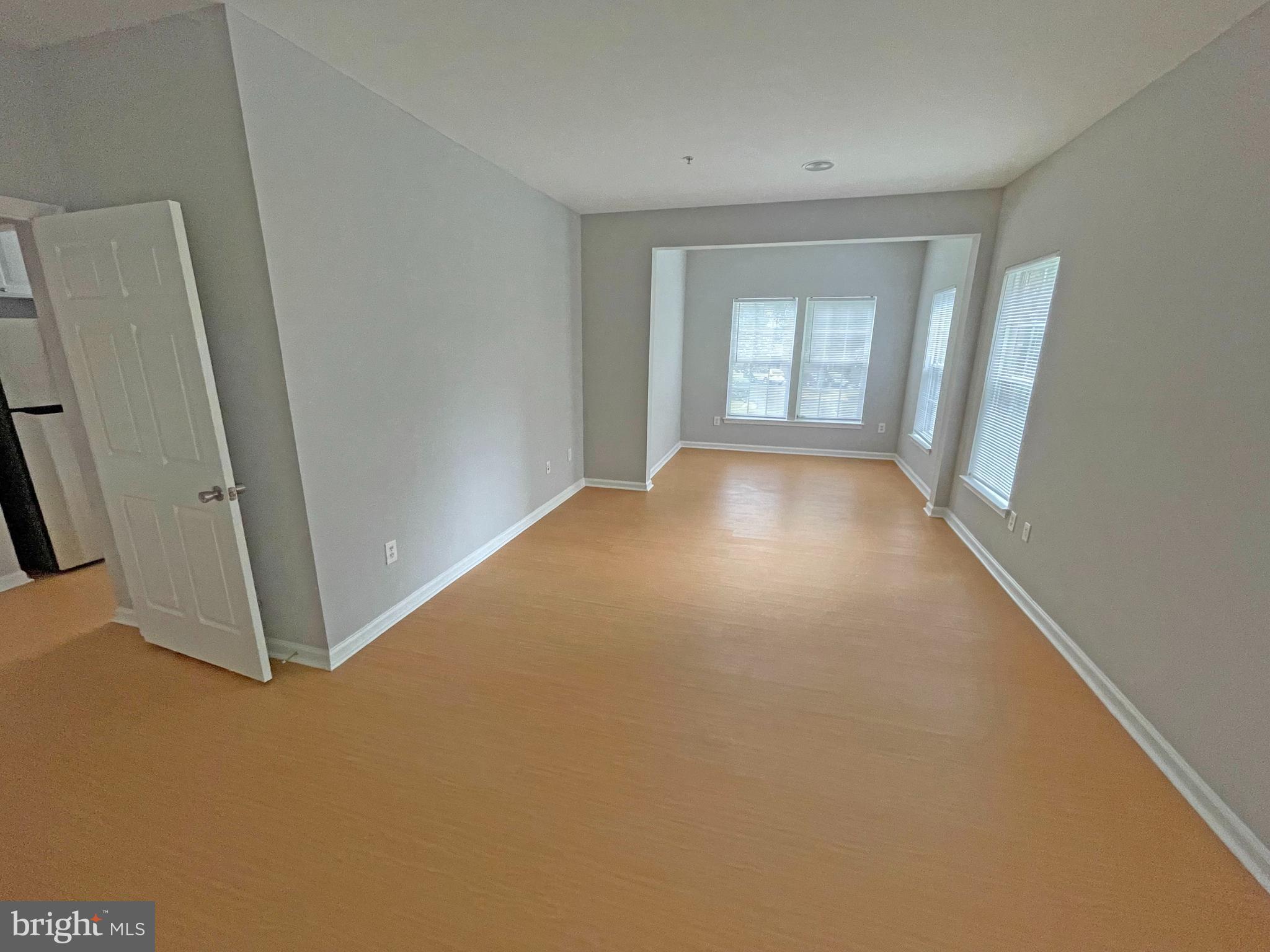 VILLAGE OF MILL RUN - Residential