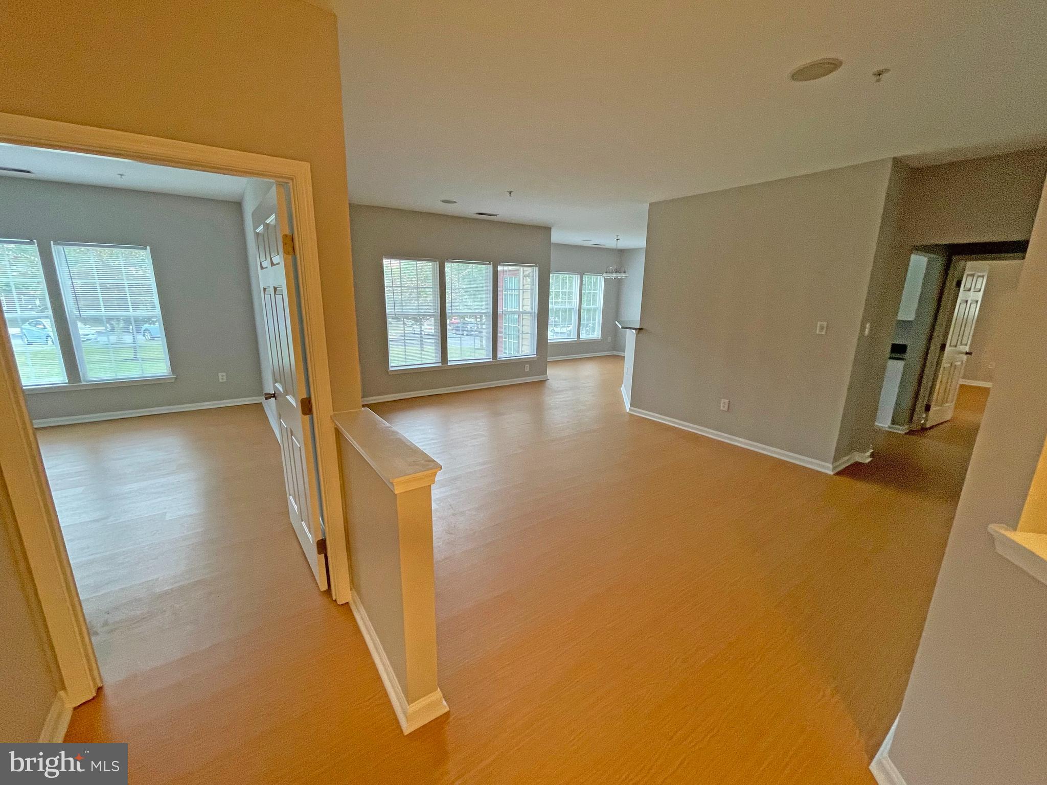 VILLAGE OF MILL RUN - Residential