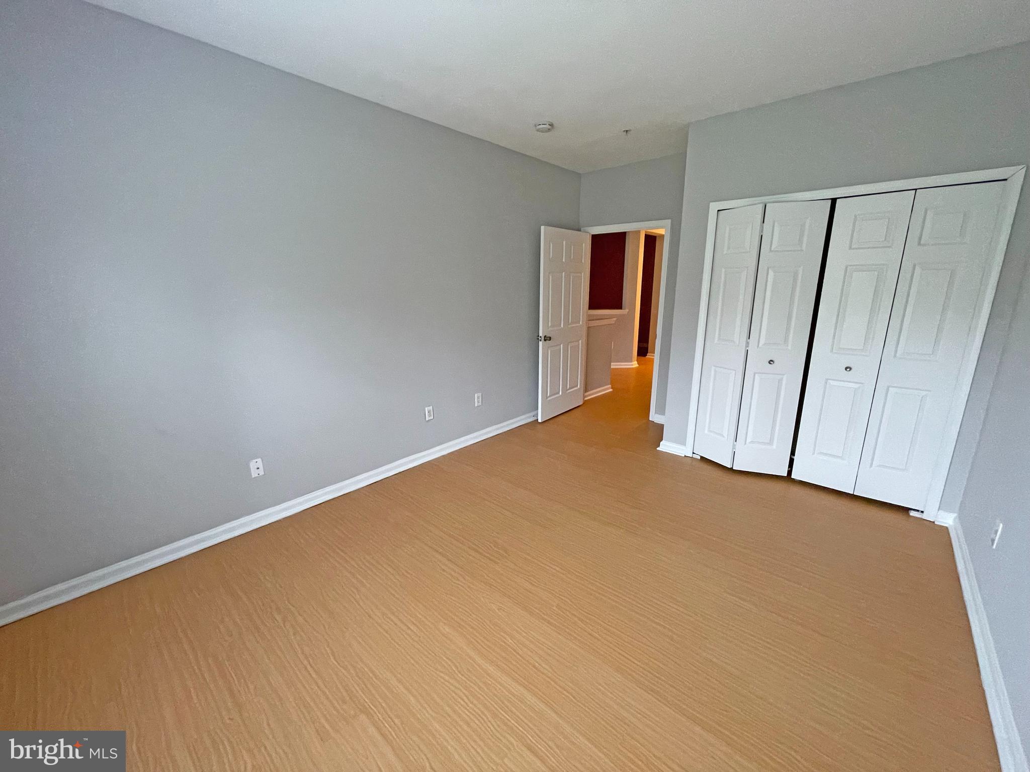 VILLAGE OF MILL RUN - Residential