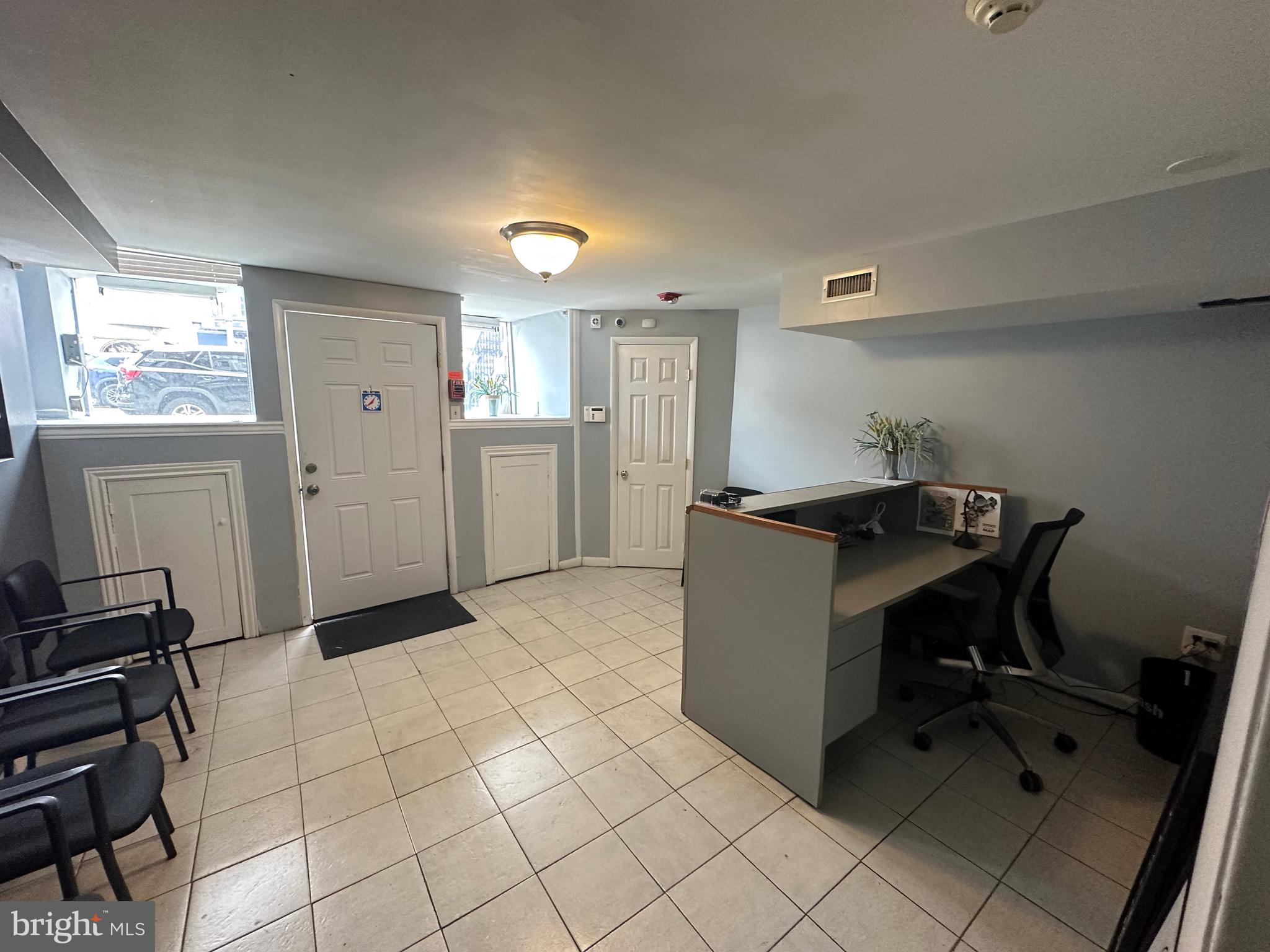 2400 SOUTH - Residential Lease