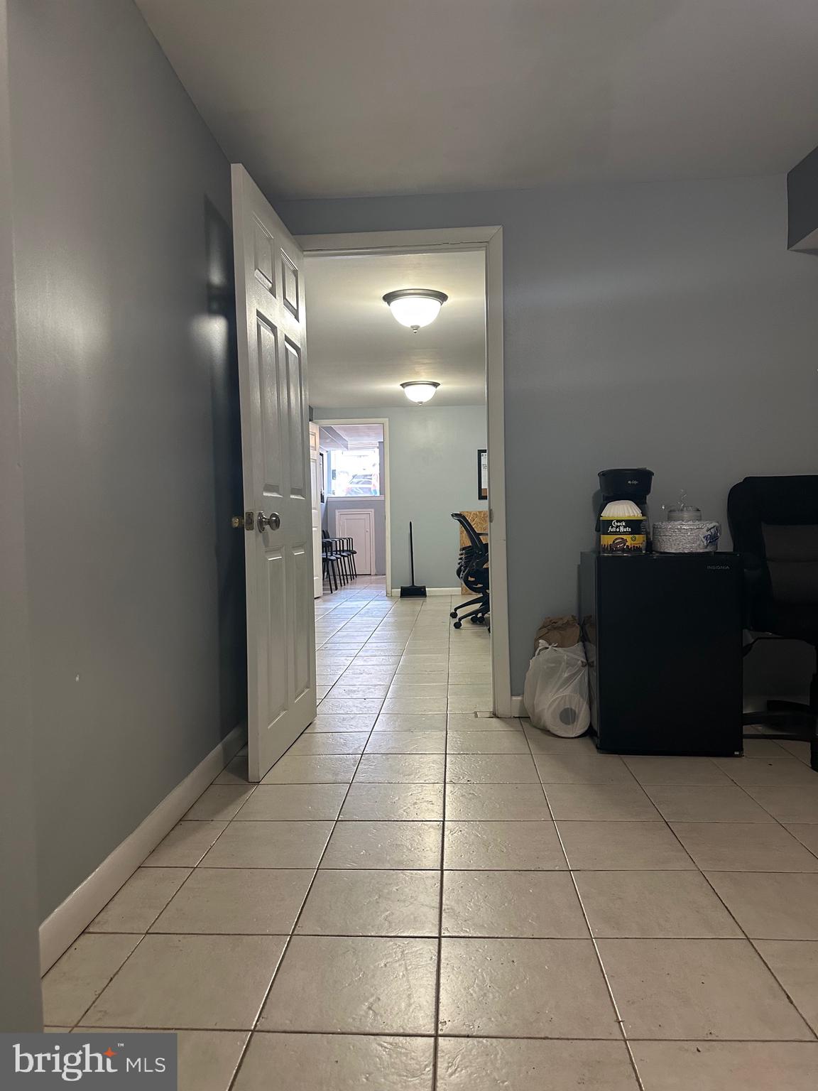 2400 SOUTH - Residential Lease