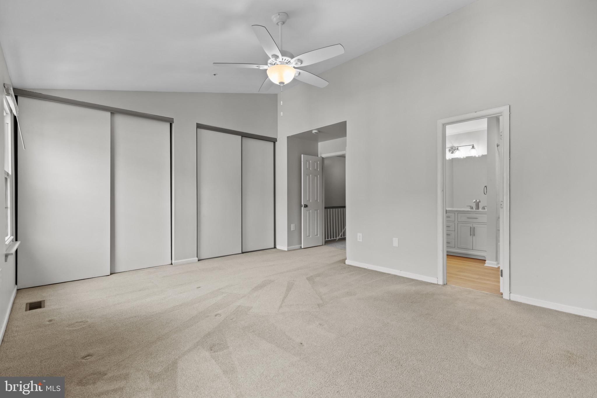 STONEHAVEN MEWS IN CROFTON VILLAGE - Residential Lease