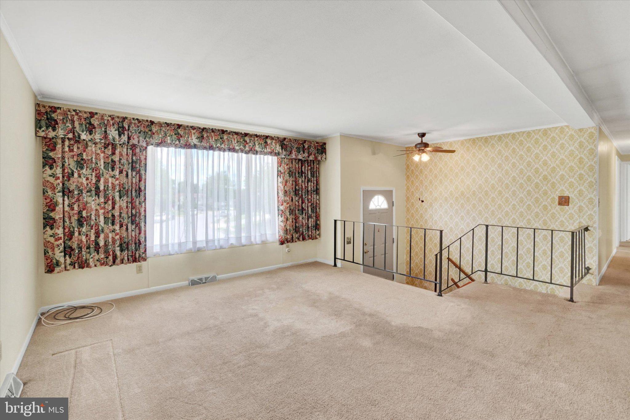 603 OAKWOOD DRIVE