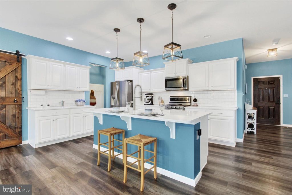 Photo of 155 Sunbury Way, RED LION, PA 17356 (MLS # PAYK2095576)