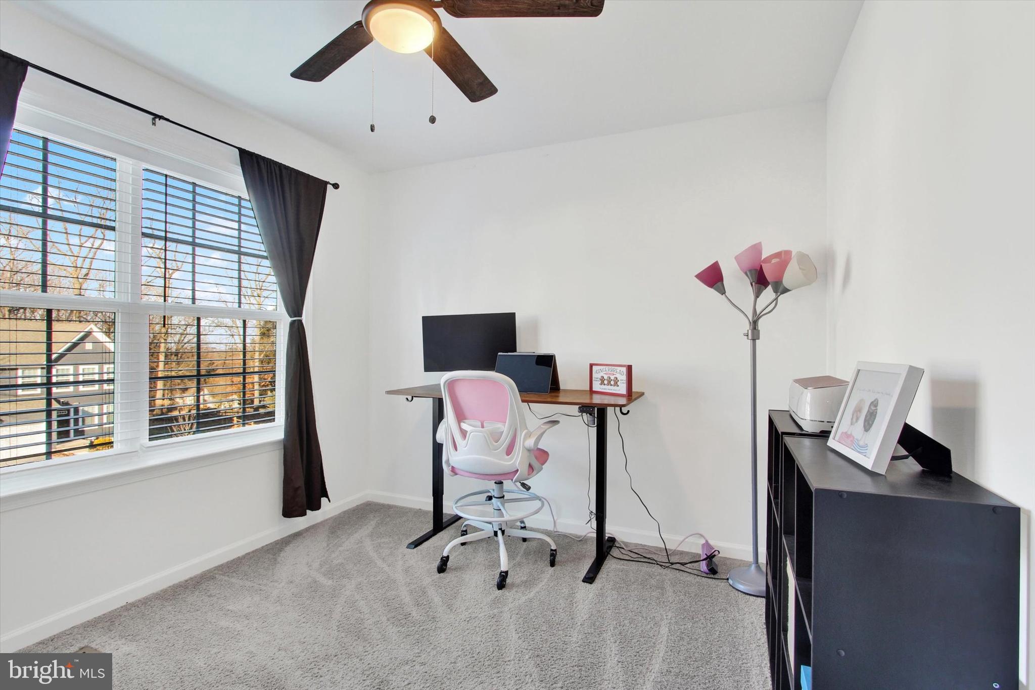 KENSINGTON - Residential