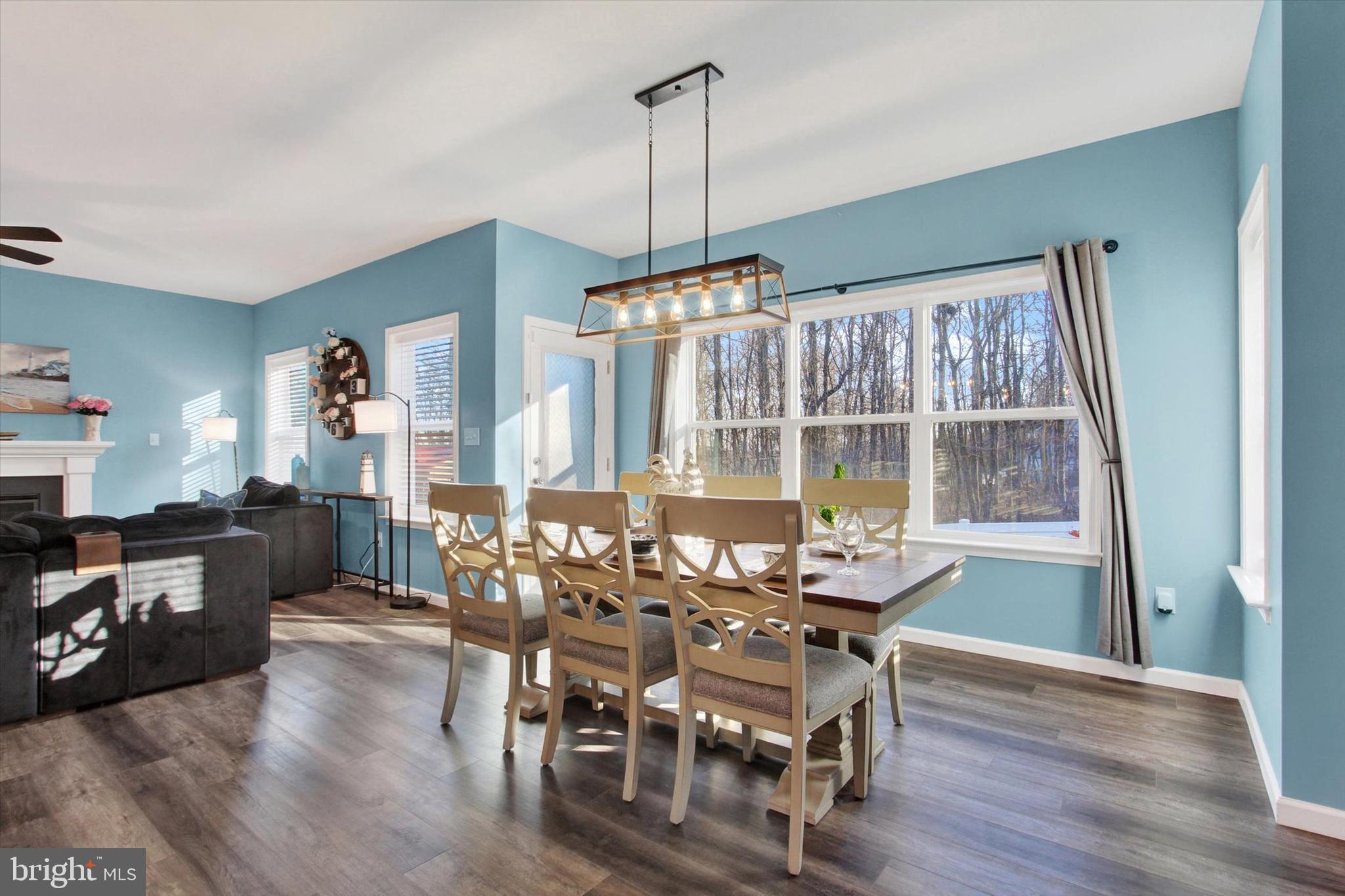 KENSINGTON - Residential