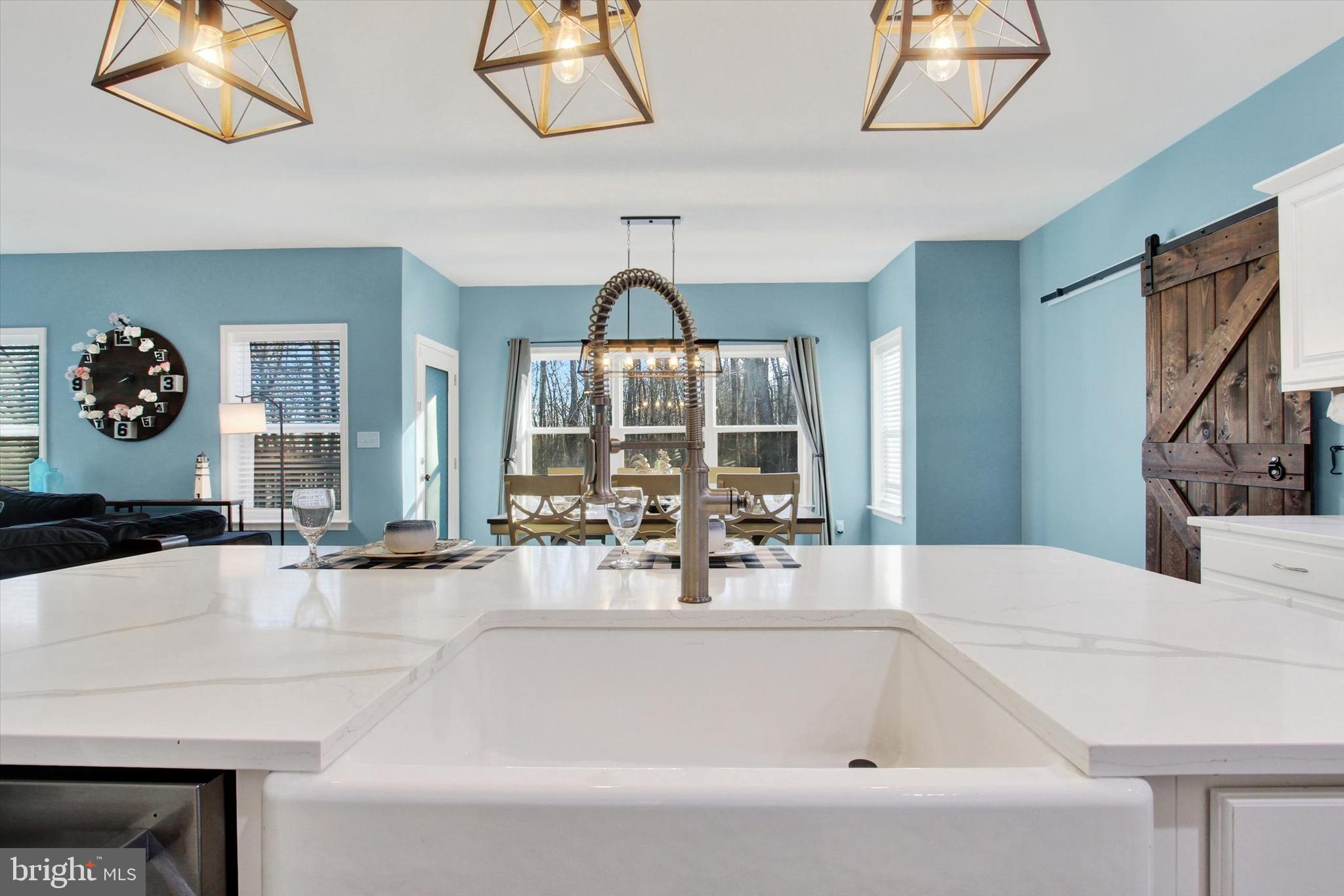 KENSINGTON - Residential