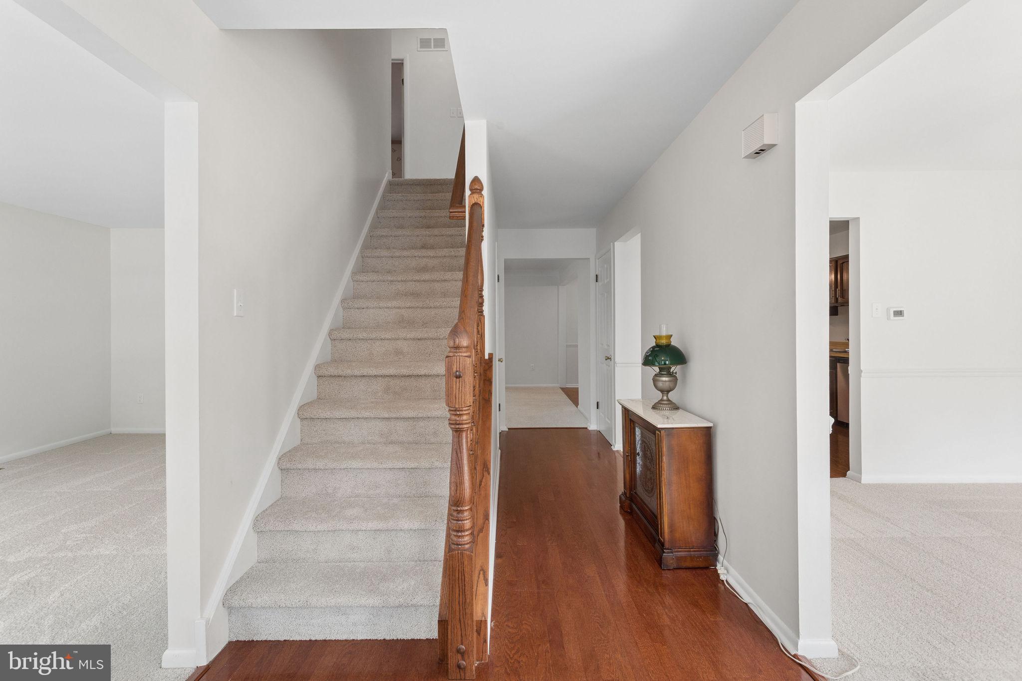 12 SHADOW OAK COURT
