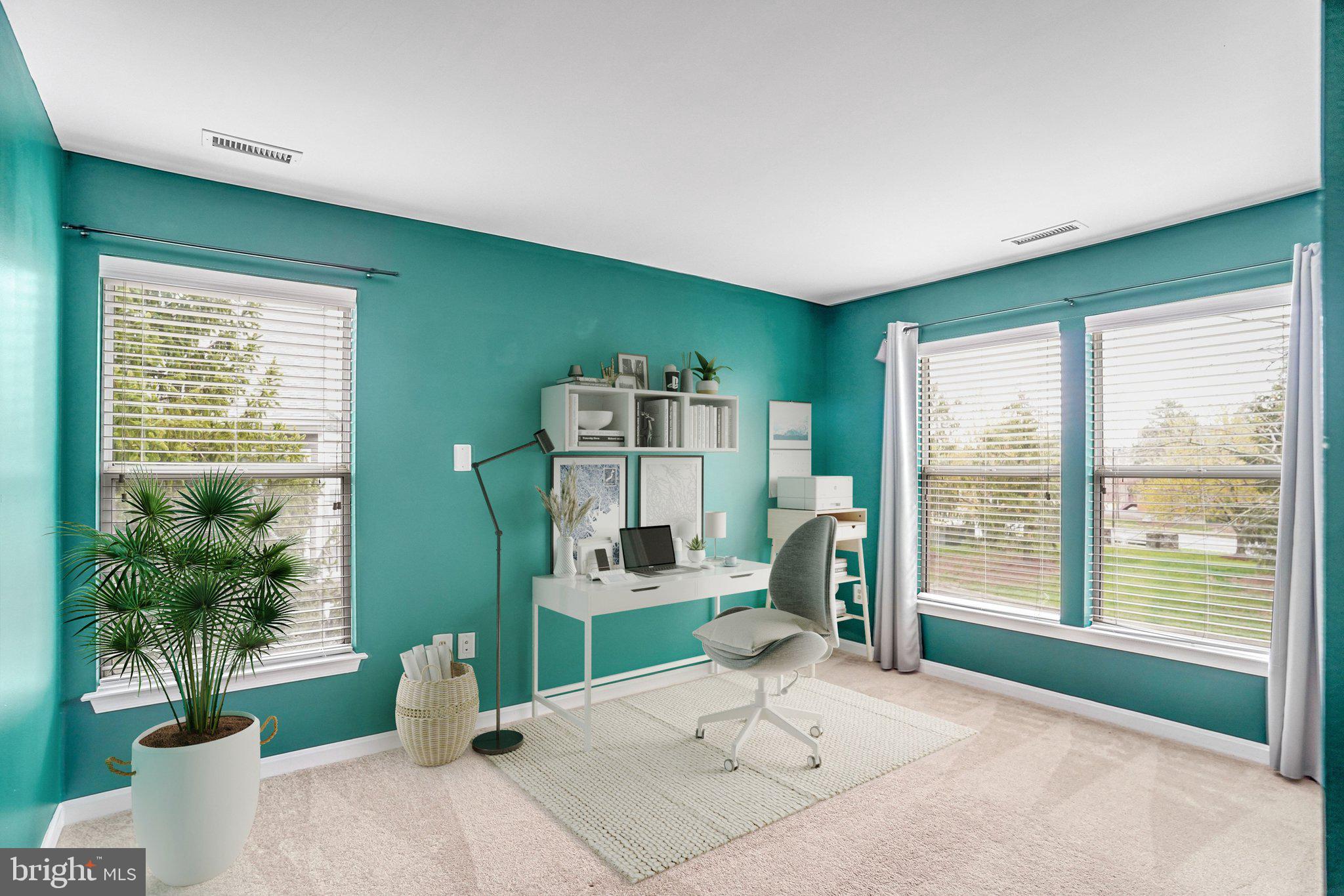 ASHBURN VILLAGE - Residential