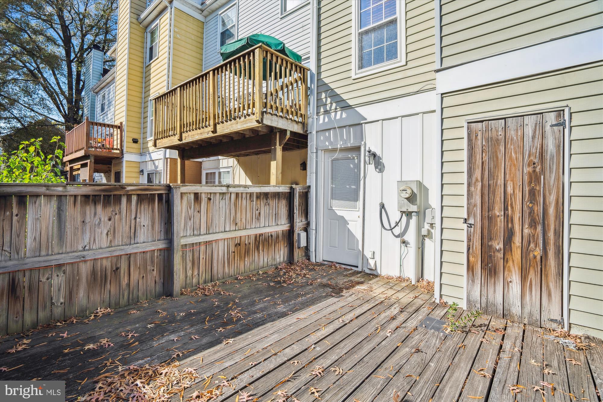 CROFTON MEWS CONDO - Residential