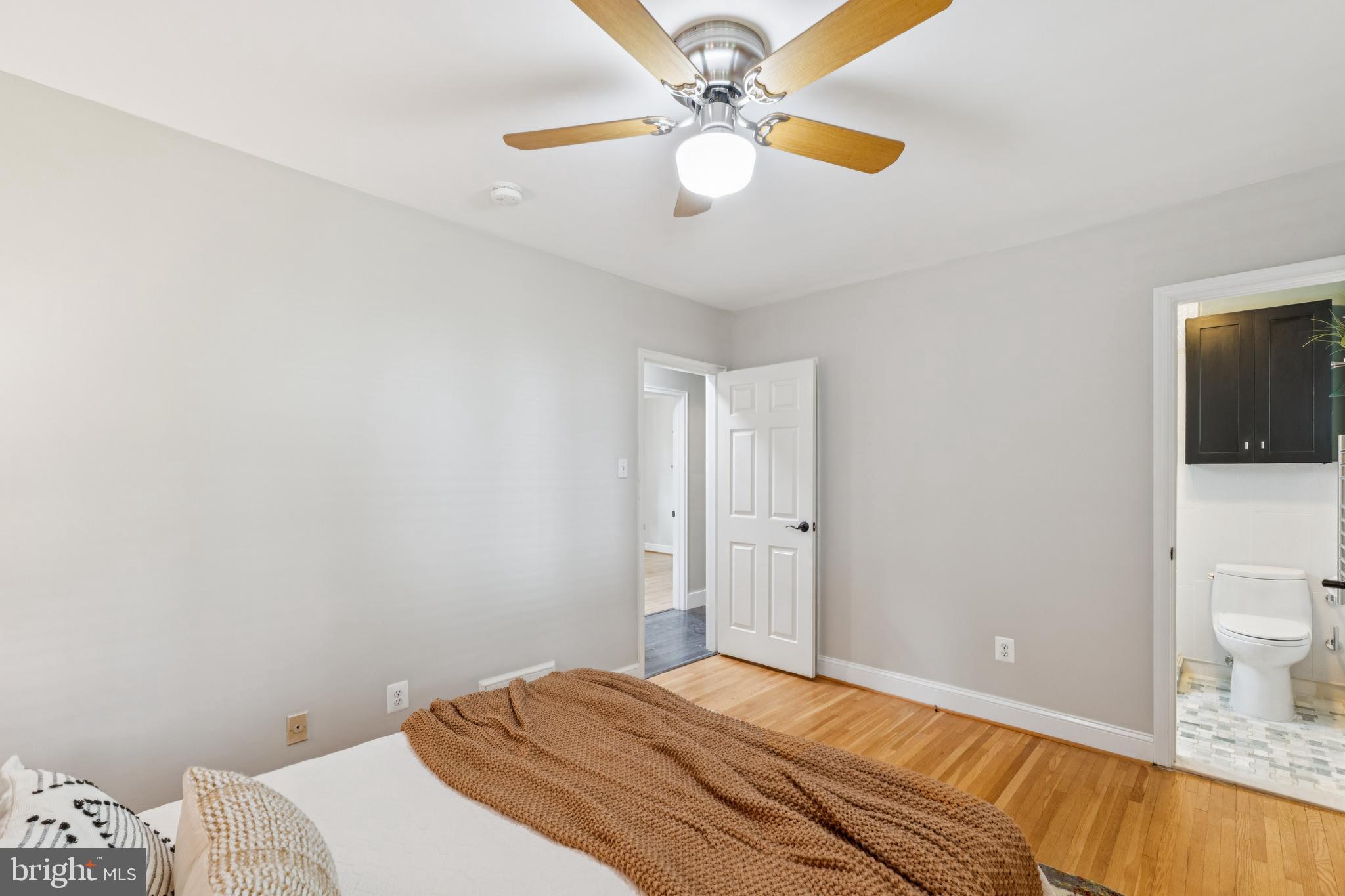 BERKSHIRE OAKWOOD - Residential