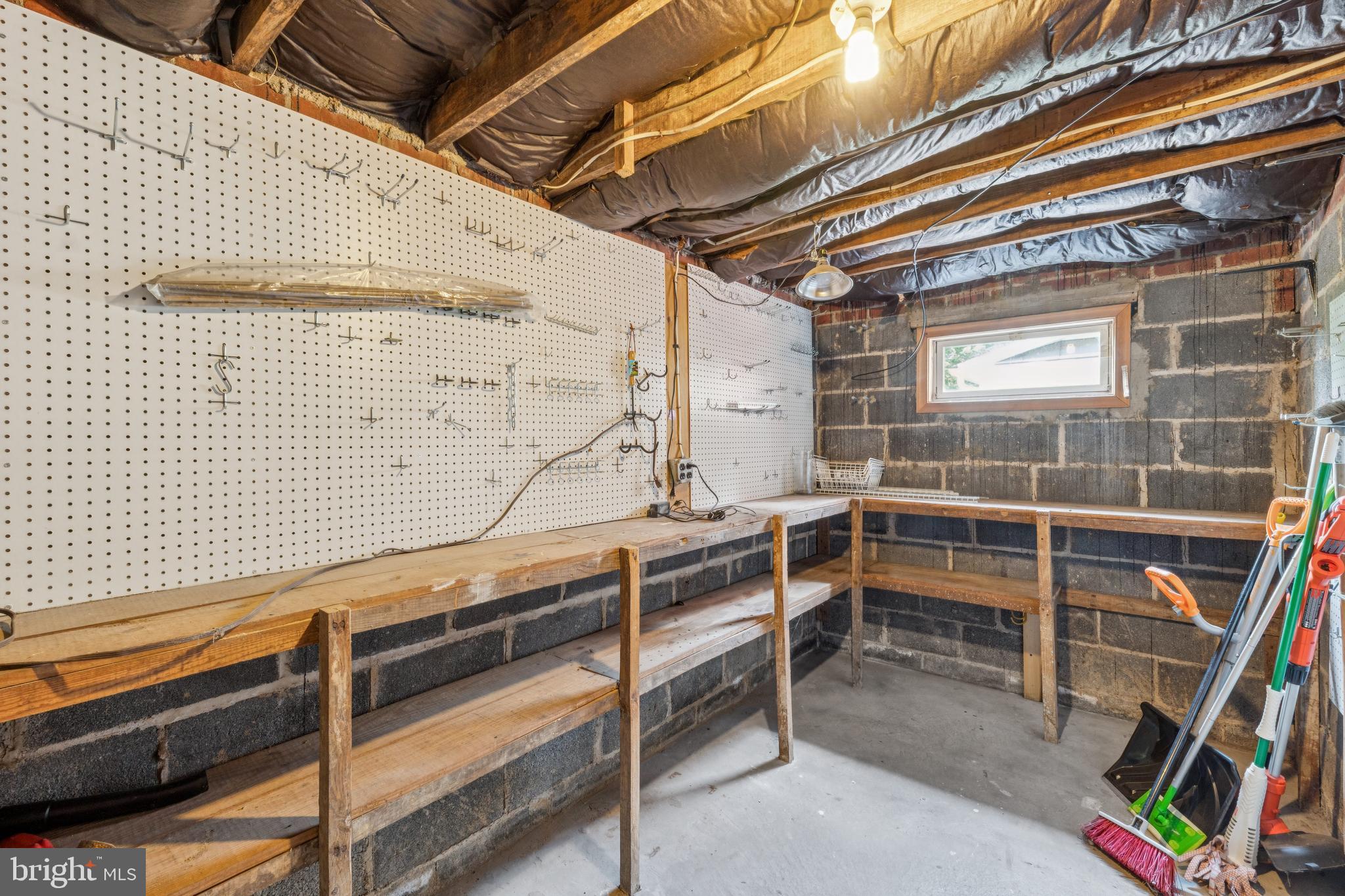 BERKSHIRE OAKWOOD - Residential