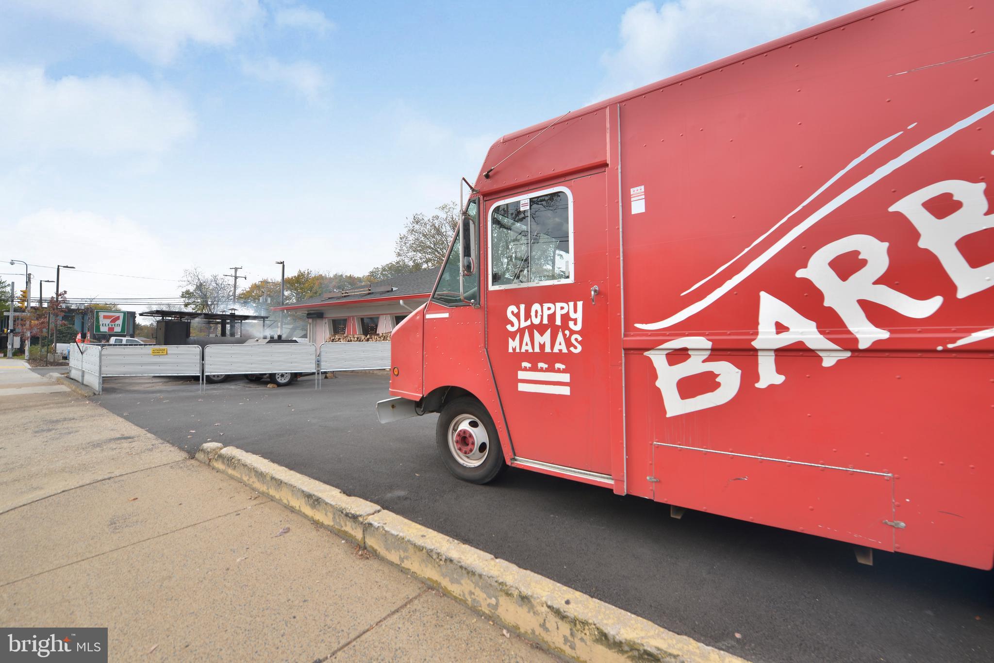 BERKSHIRE OAKWOOD - Residential