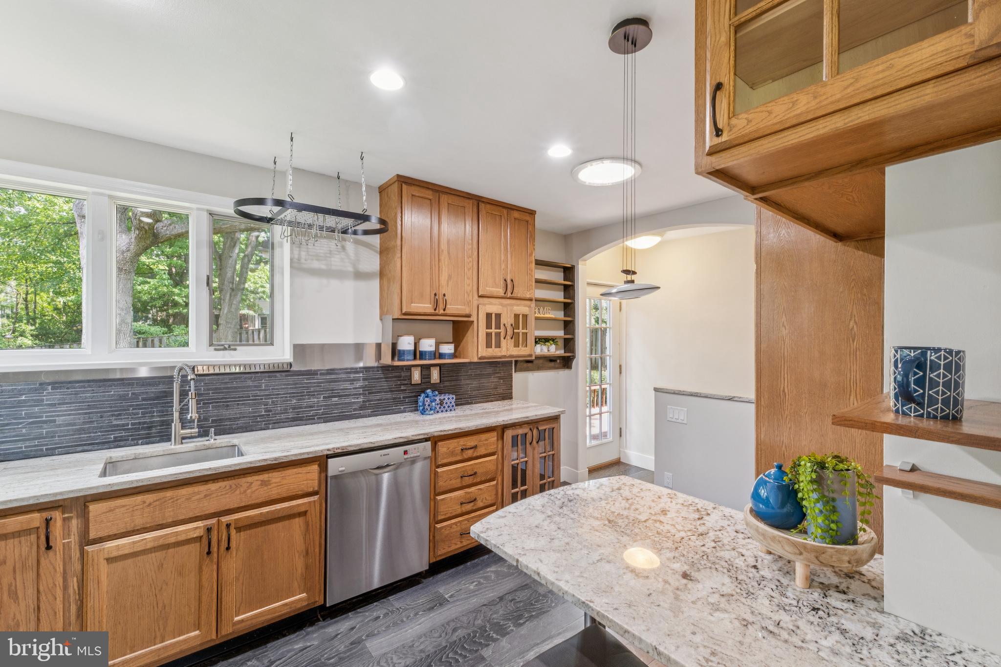 BERKSHIRE OAKWOOD - Residential