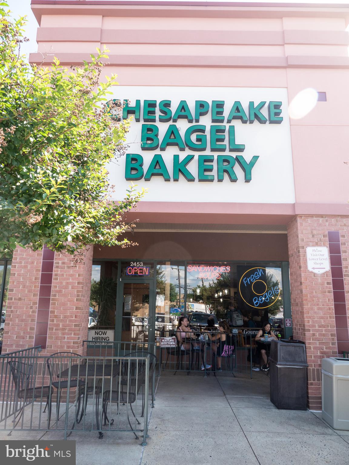 BERKSHIRE OAKWOOD - Residential