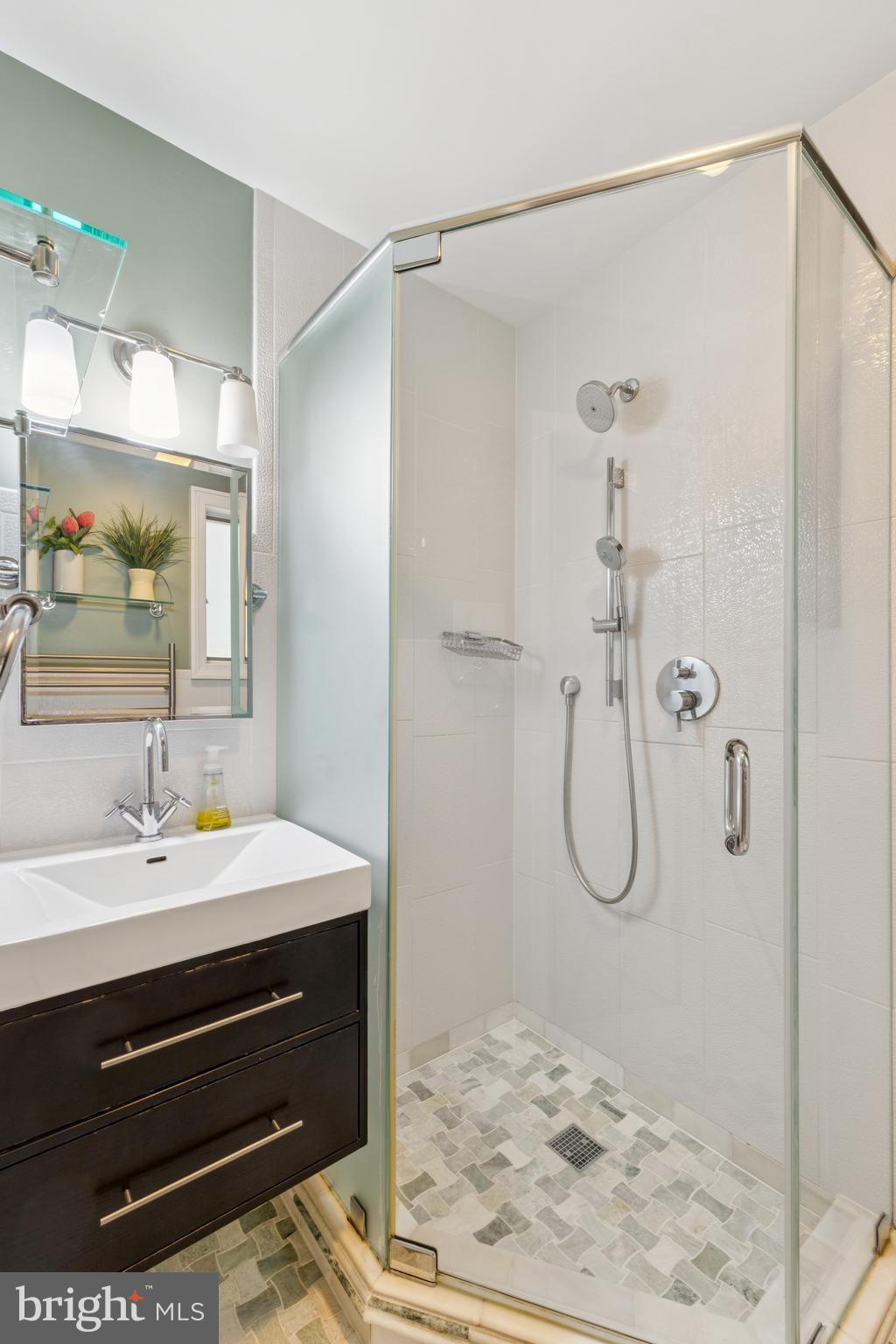 BERKSHIRE OAKWOOD - Residential