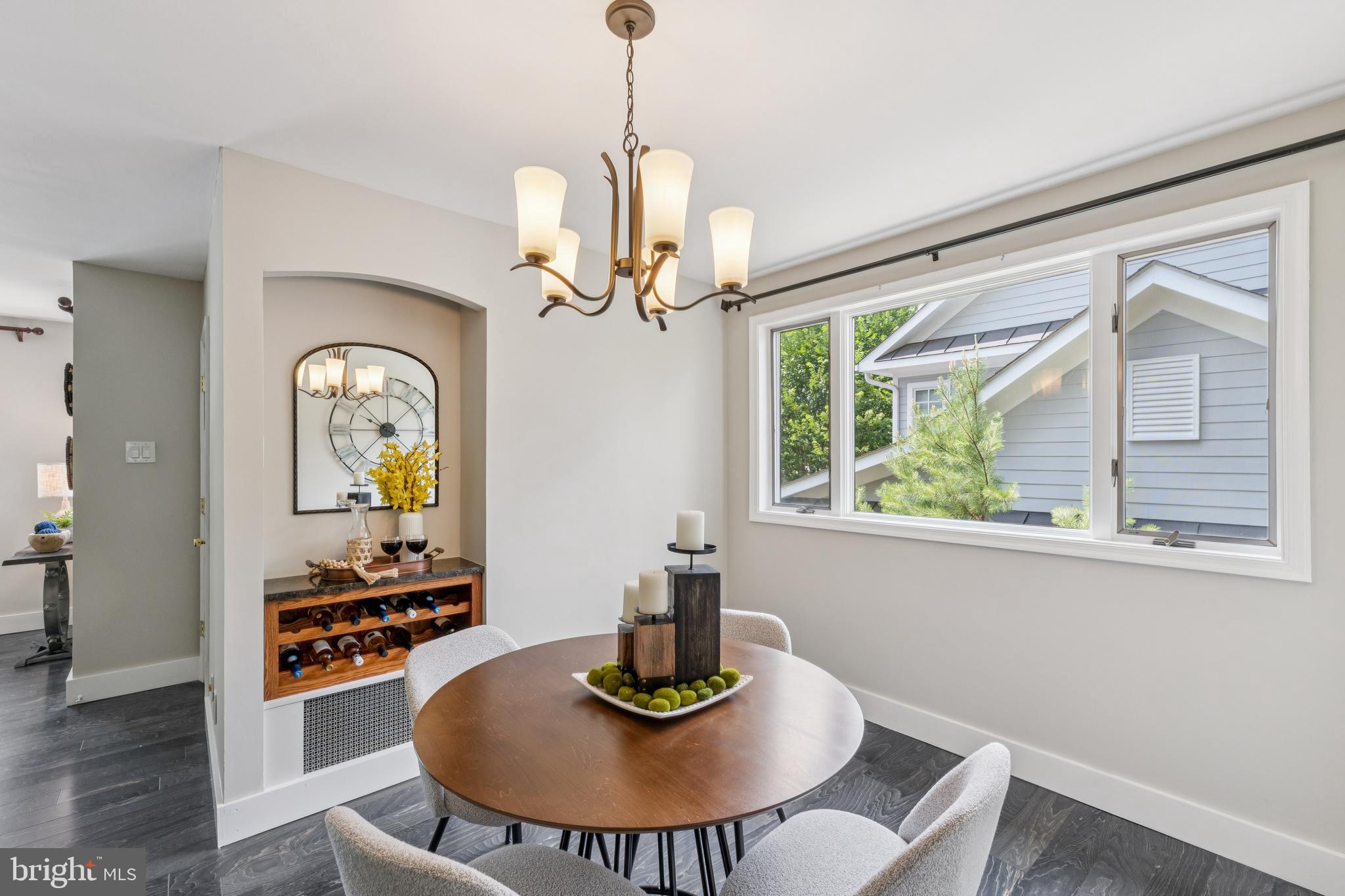 BERKSHIRE OAKWOOD - Residential