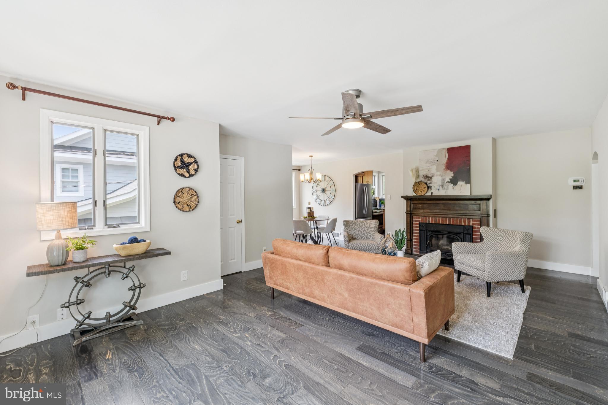 BERKSHIRE OAKWOOD - Residential