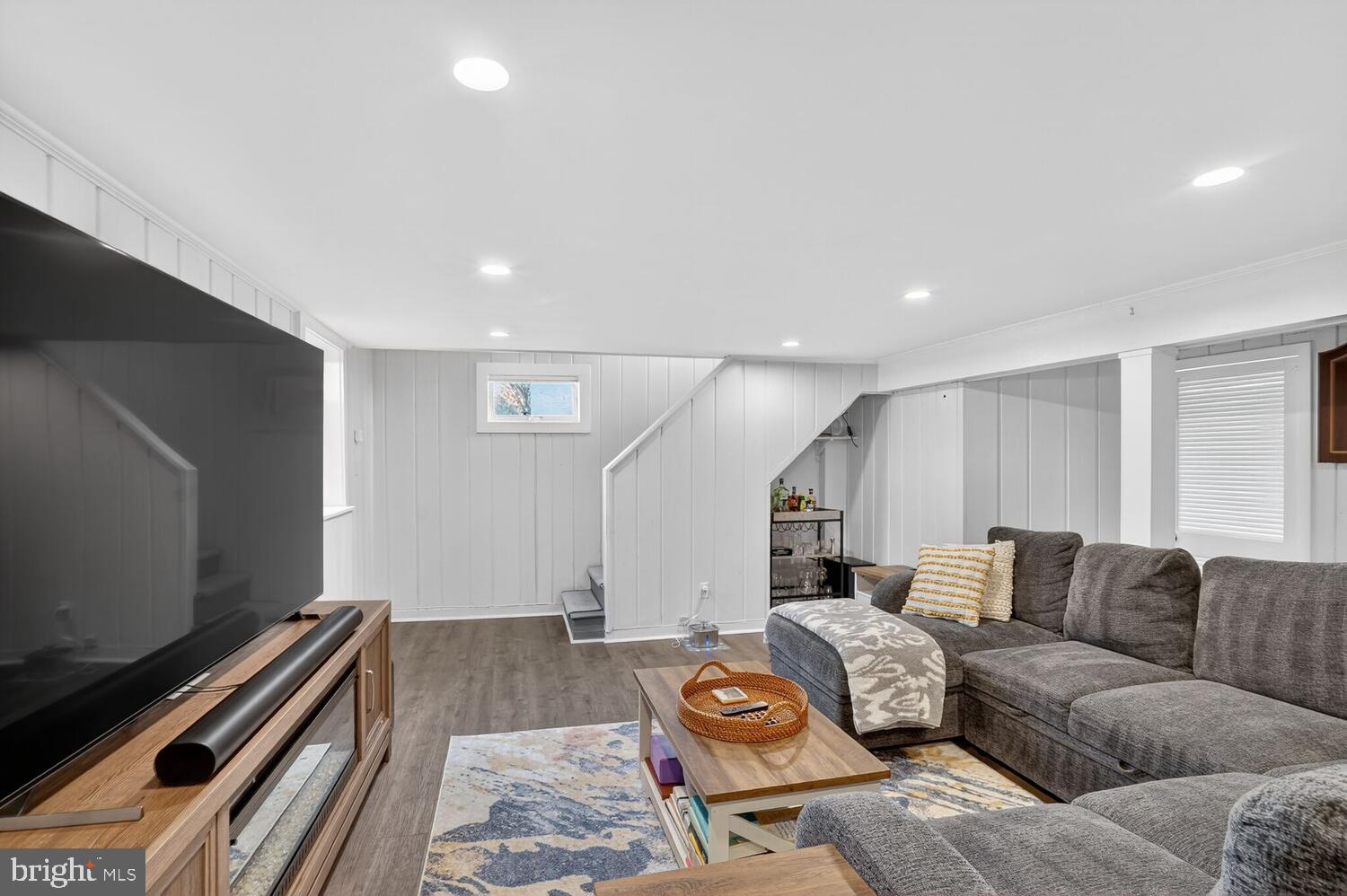 ARLINGTON FOREST - Residential