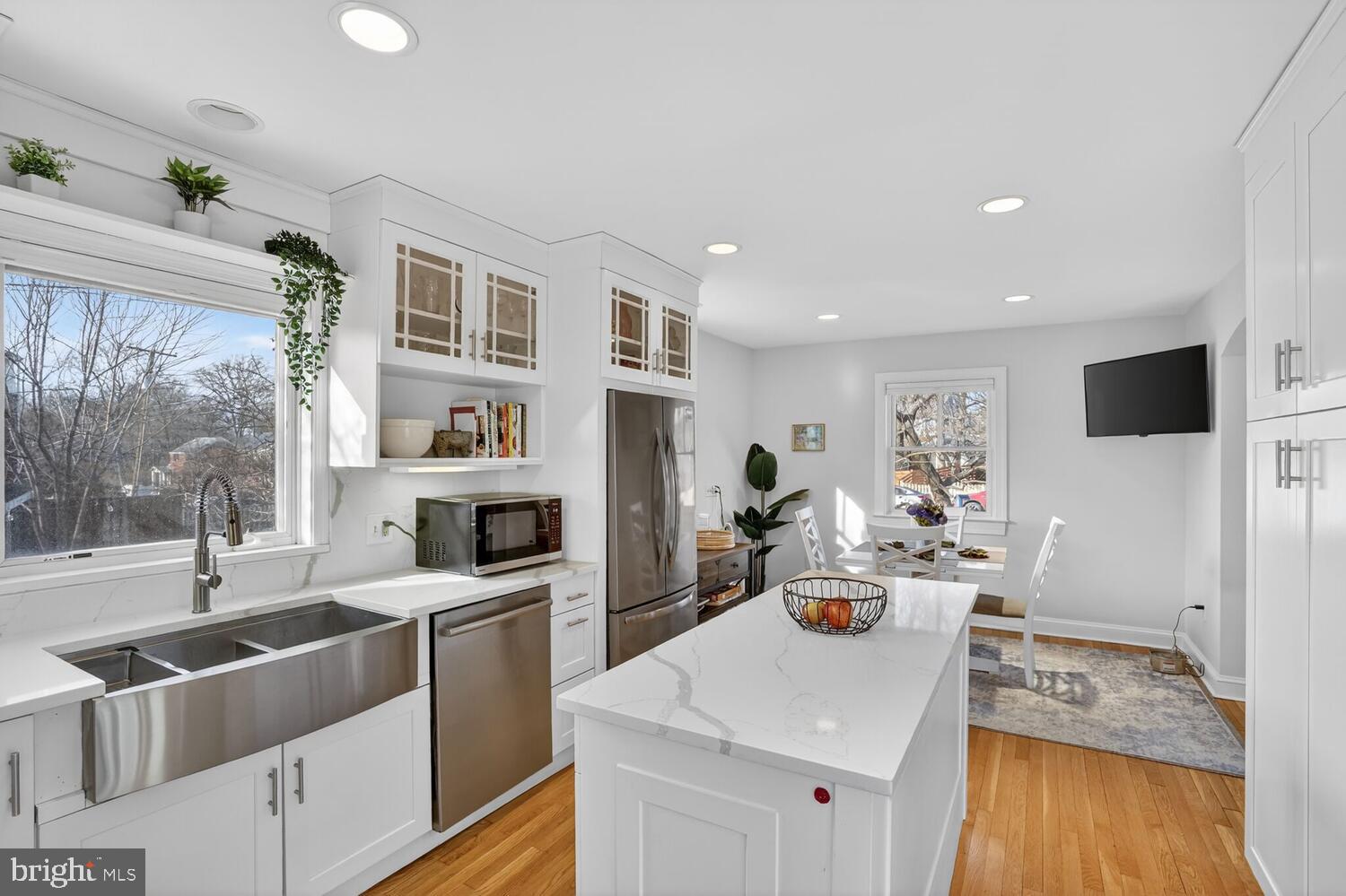 ARLINGTON FOREST - Residential