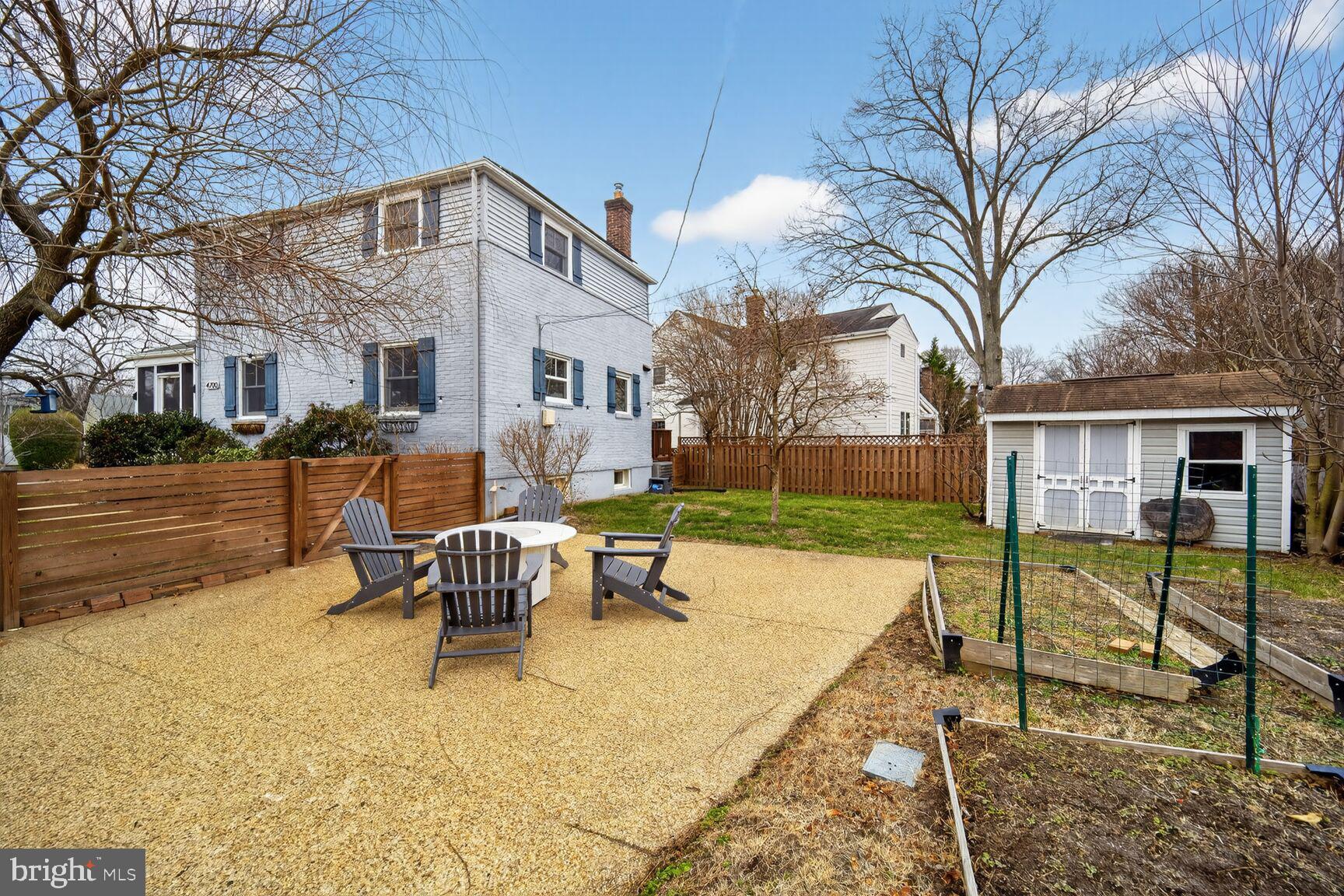 ARLINGTON FOREST - Residential