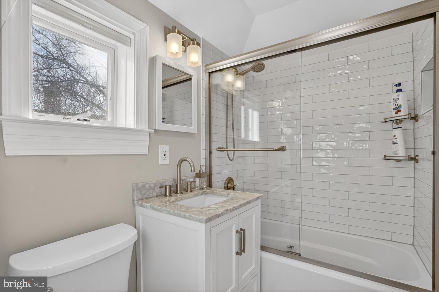 ARLINGTON FOREST - Residential