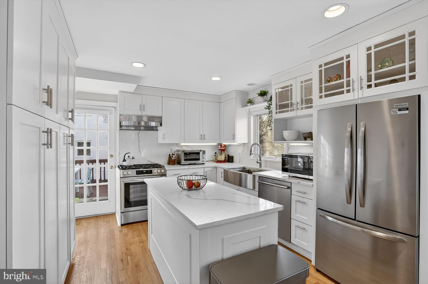 ARLINGTON FOREST - Residential