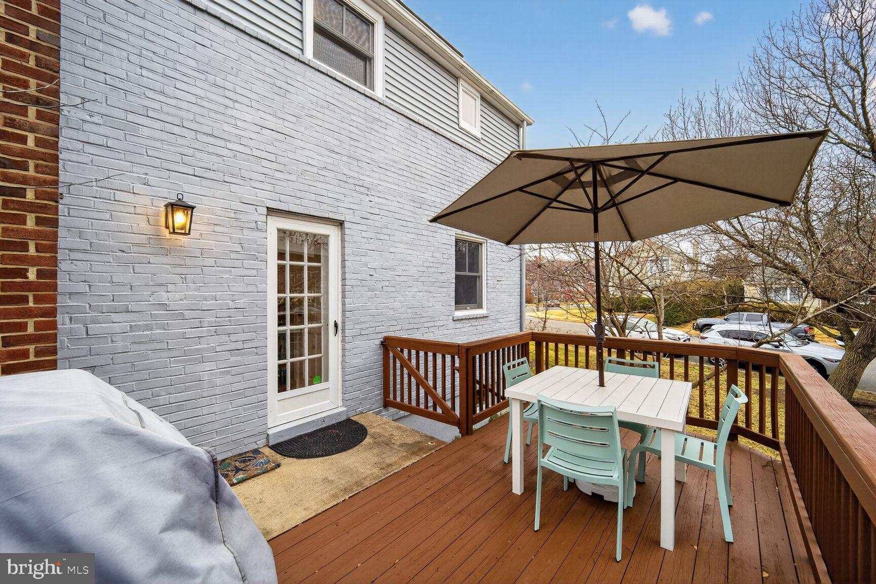 ARLINGTON FOREST - Residential