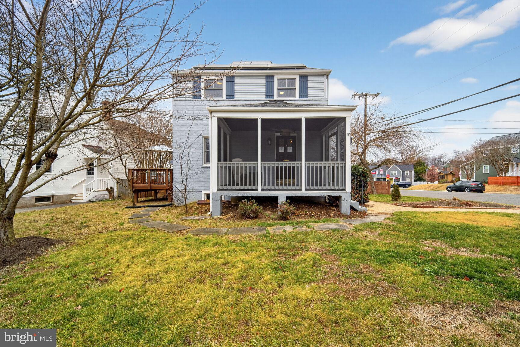 ARLINGTON FOREST - Residential