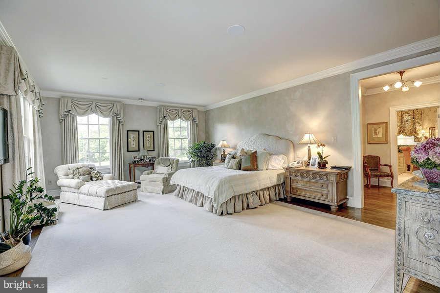 POTOMAC FALLS - Residential