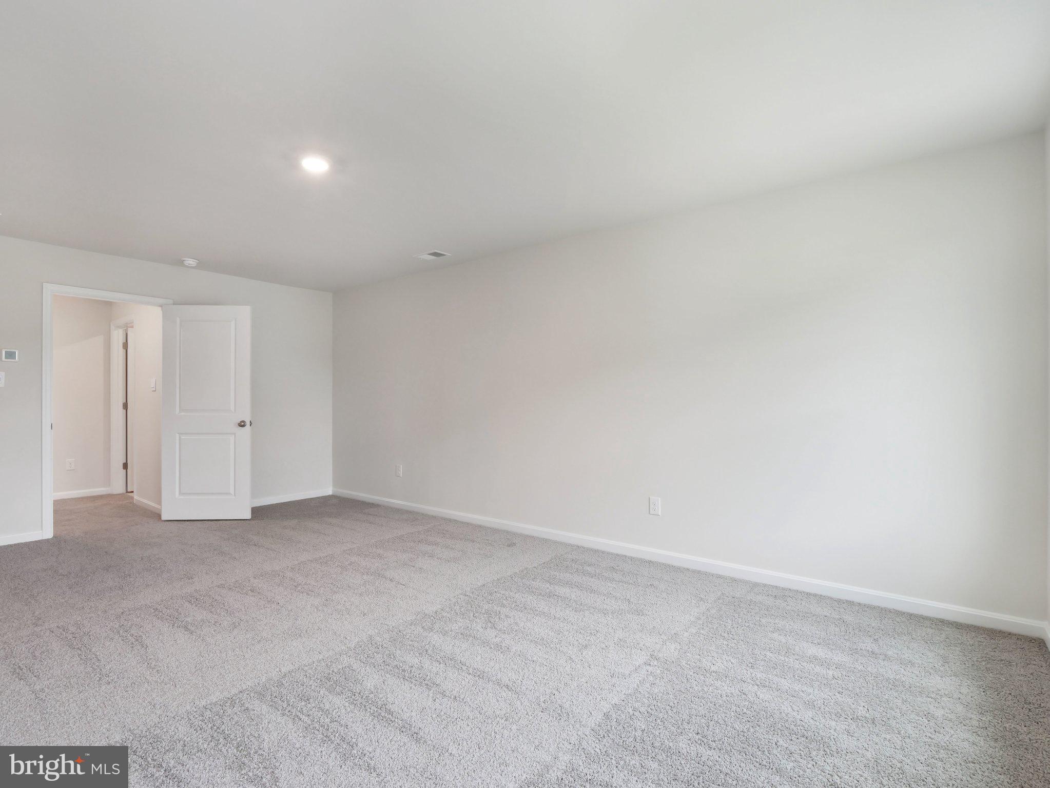 LADYSMITH VILLAGE - Residential