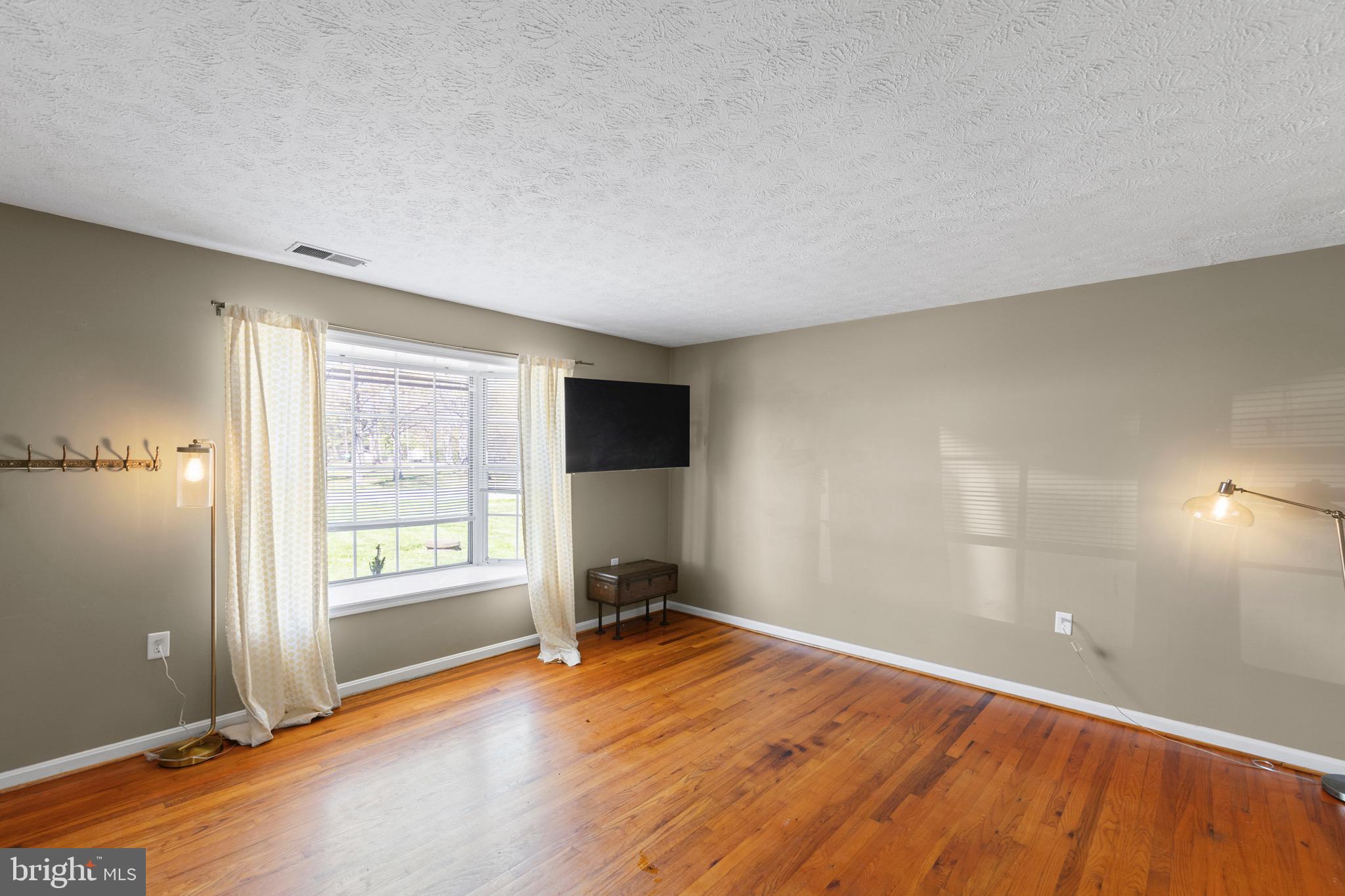 301 BUCKINGHAM DRIVE