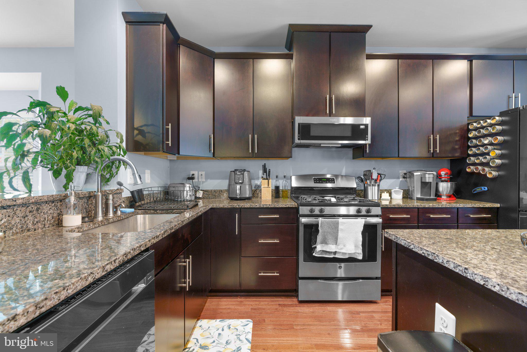 DORCHESTER WOODS - Residential