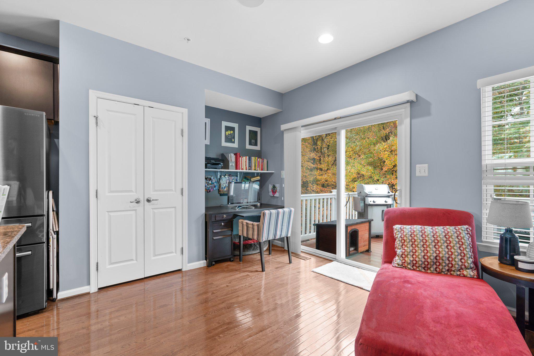 DORCHESTER WOODS - Residential