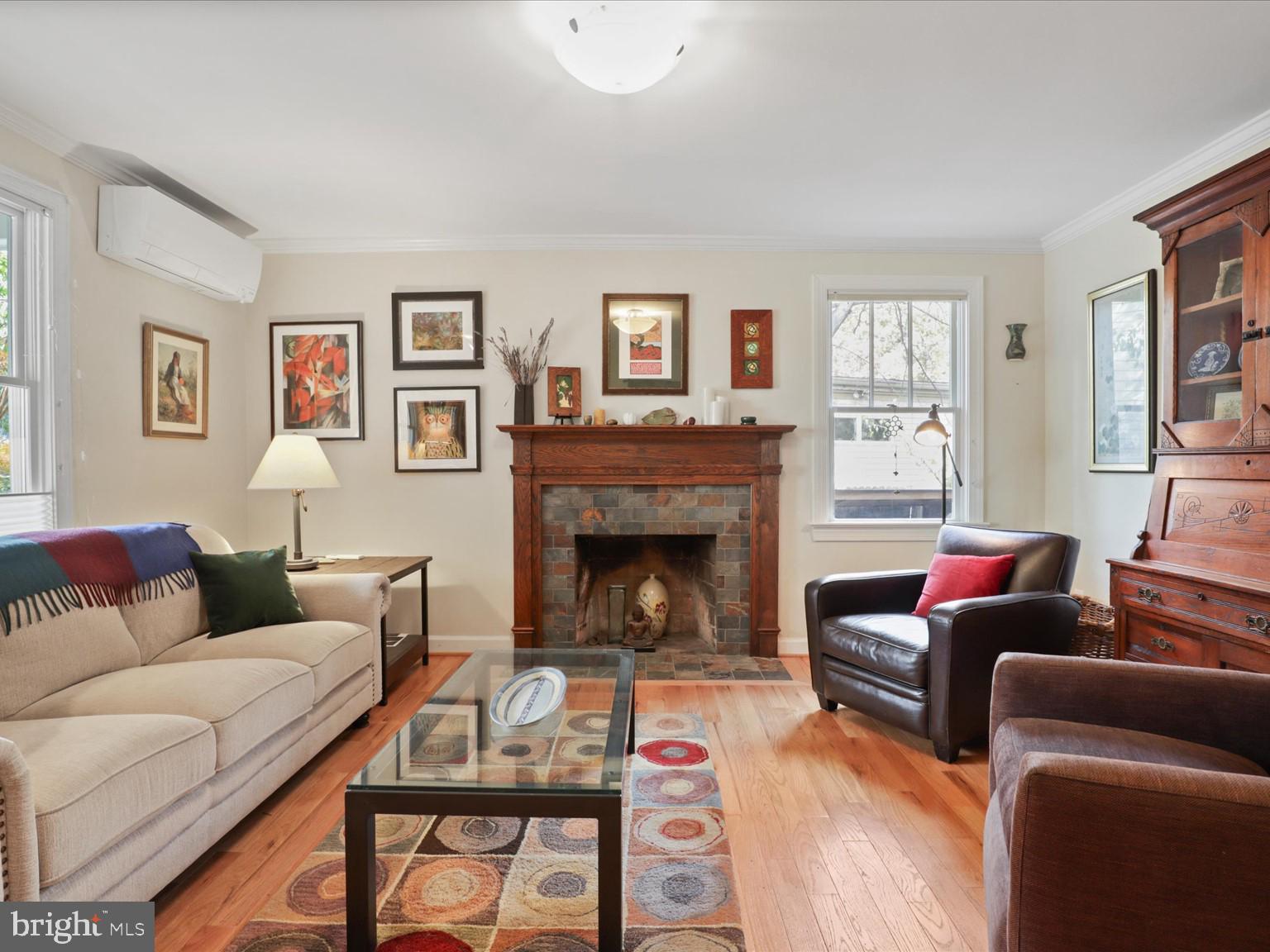 2325 S BUCHANAN STREET