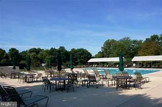 FLOWERS MILL - Residential